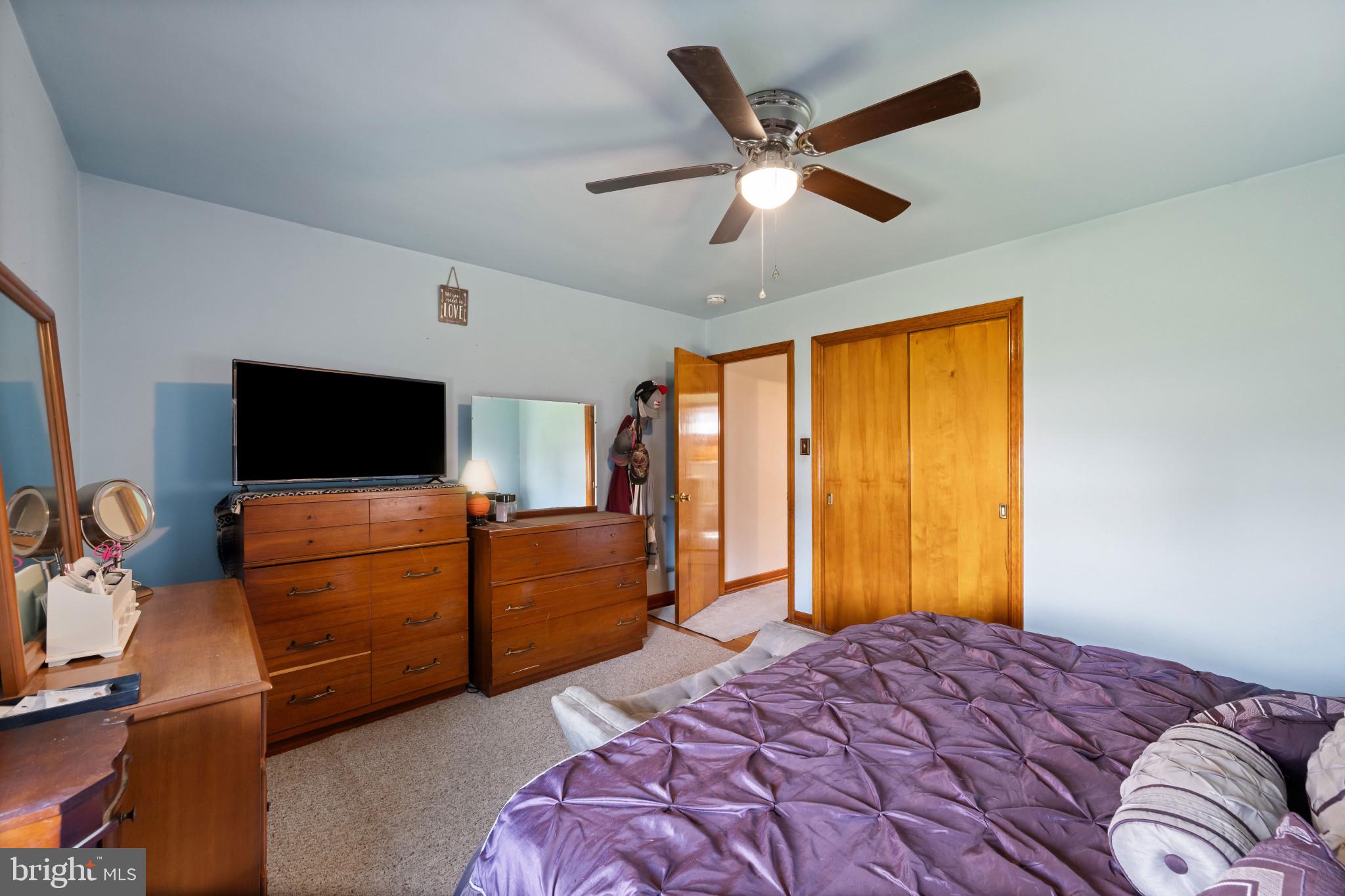 HAMPSTEAD - Residential