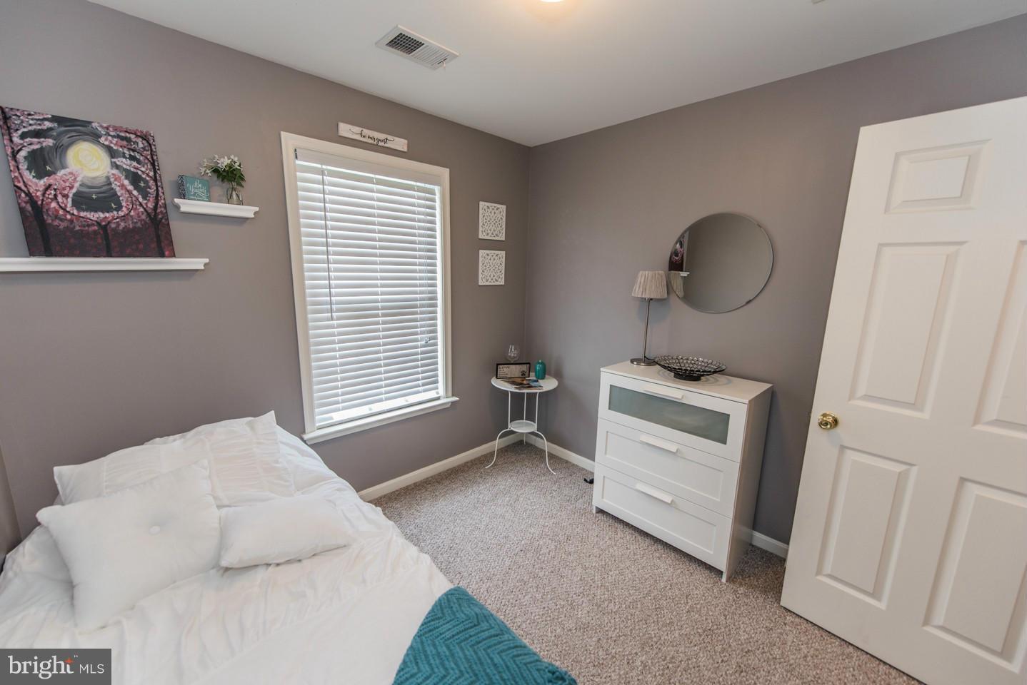 HAMMONDS MILL - Residential