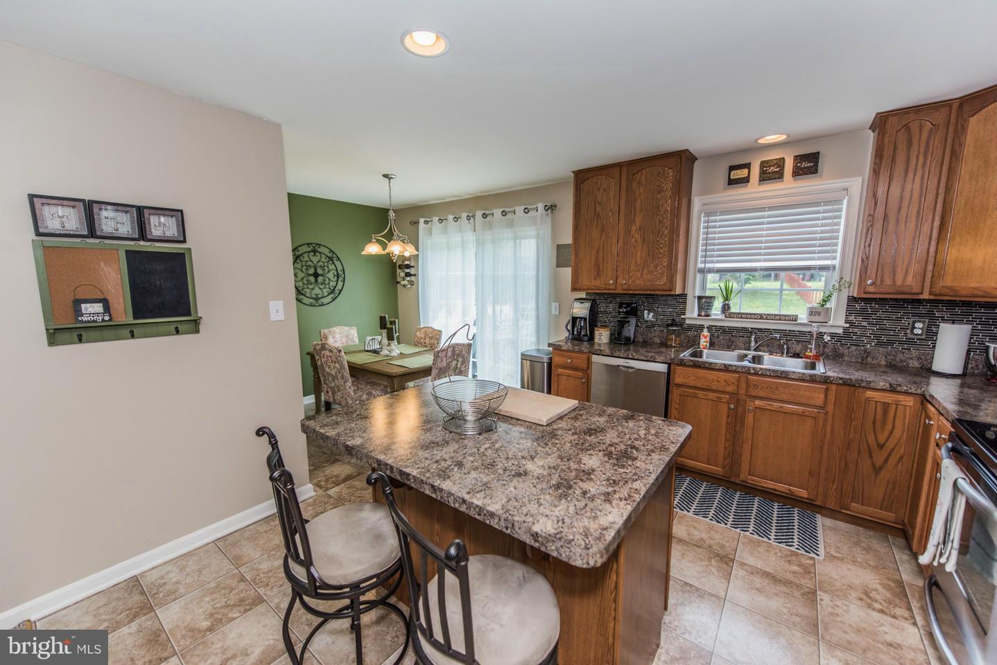 HAMMONDS MILL - Residential