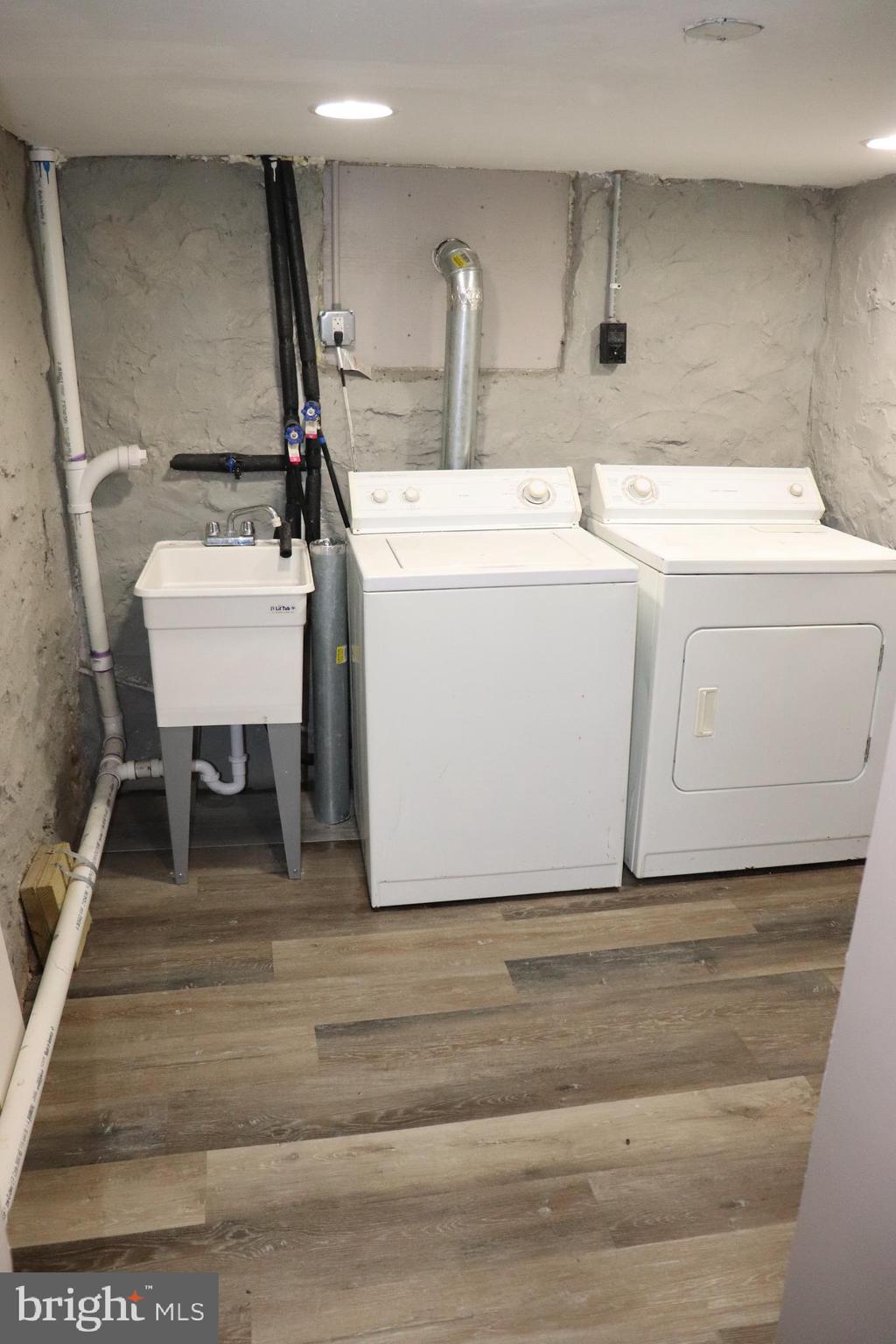 LANGSTON HUGHES - Residential