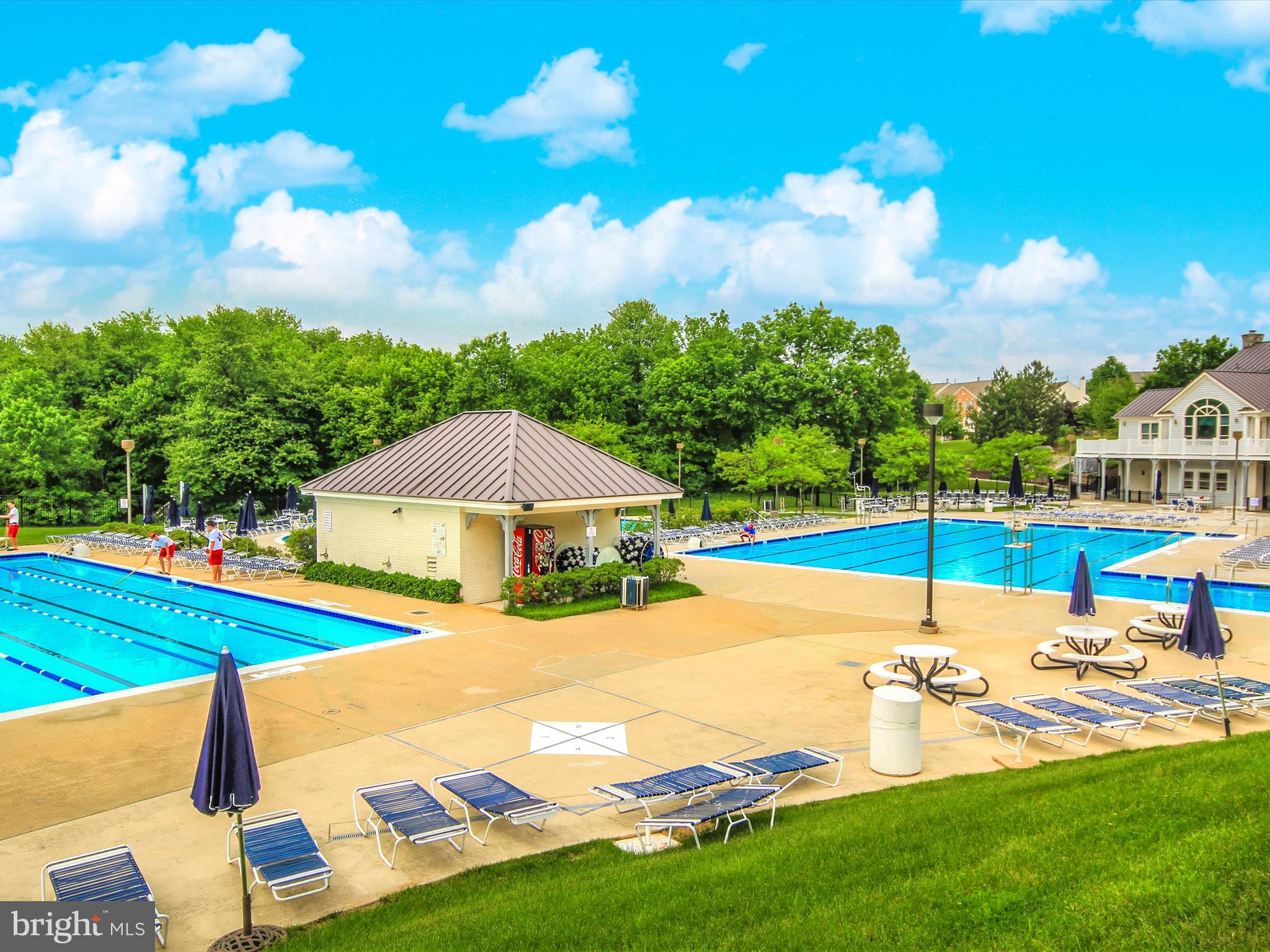 SPRING RIDGE - Residential