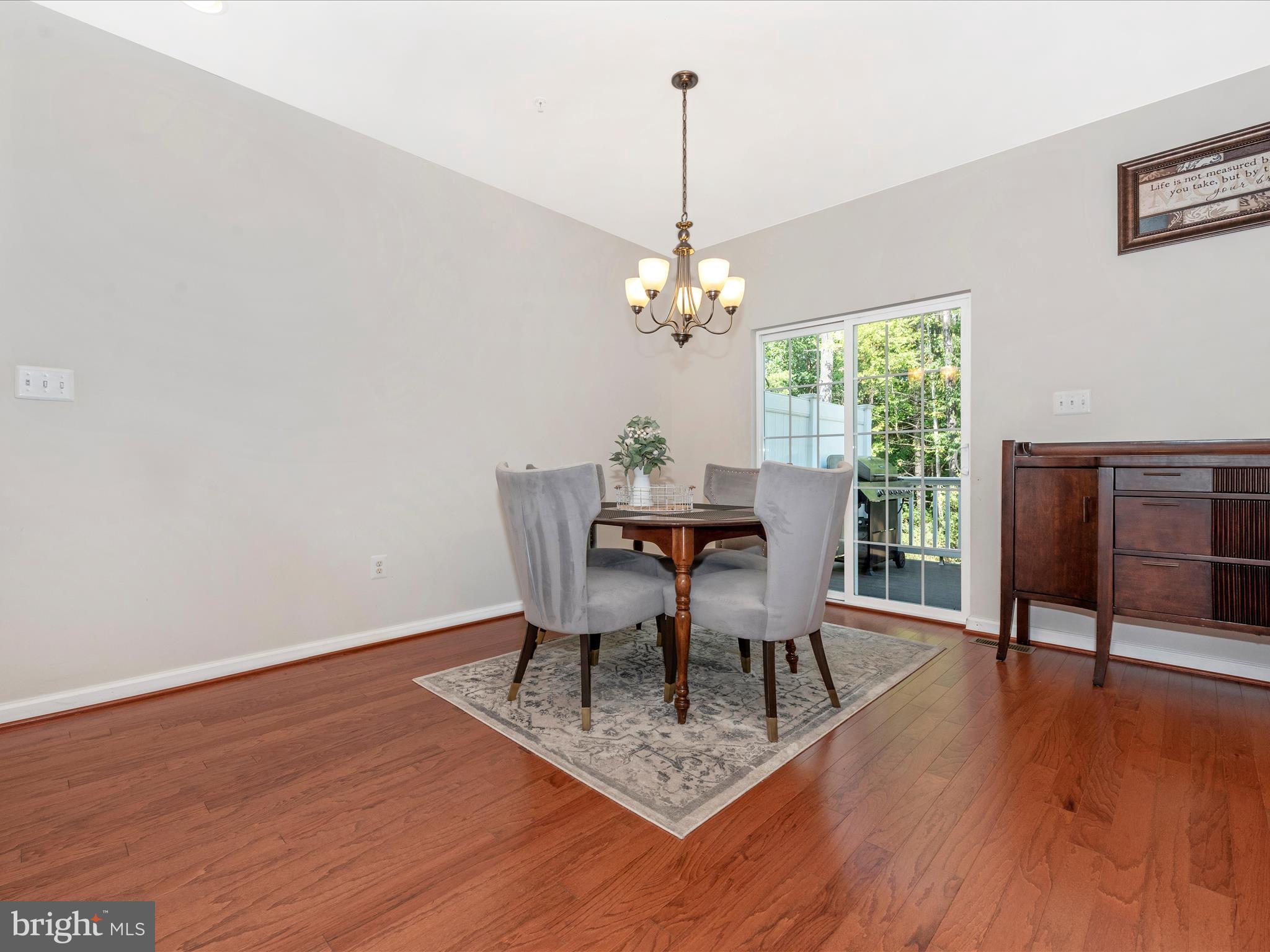 SPRING RIDGE - Residential