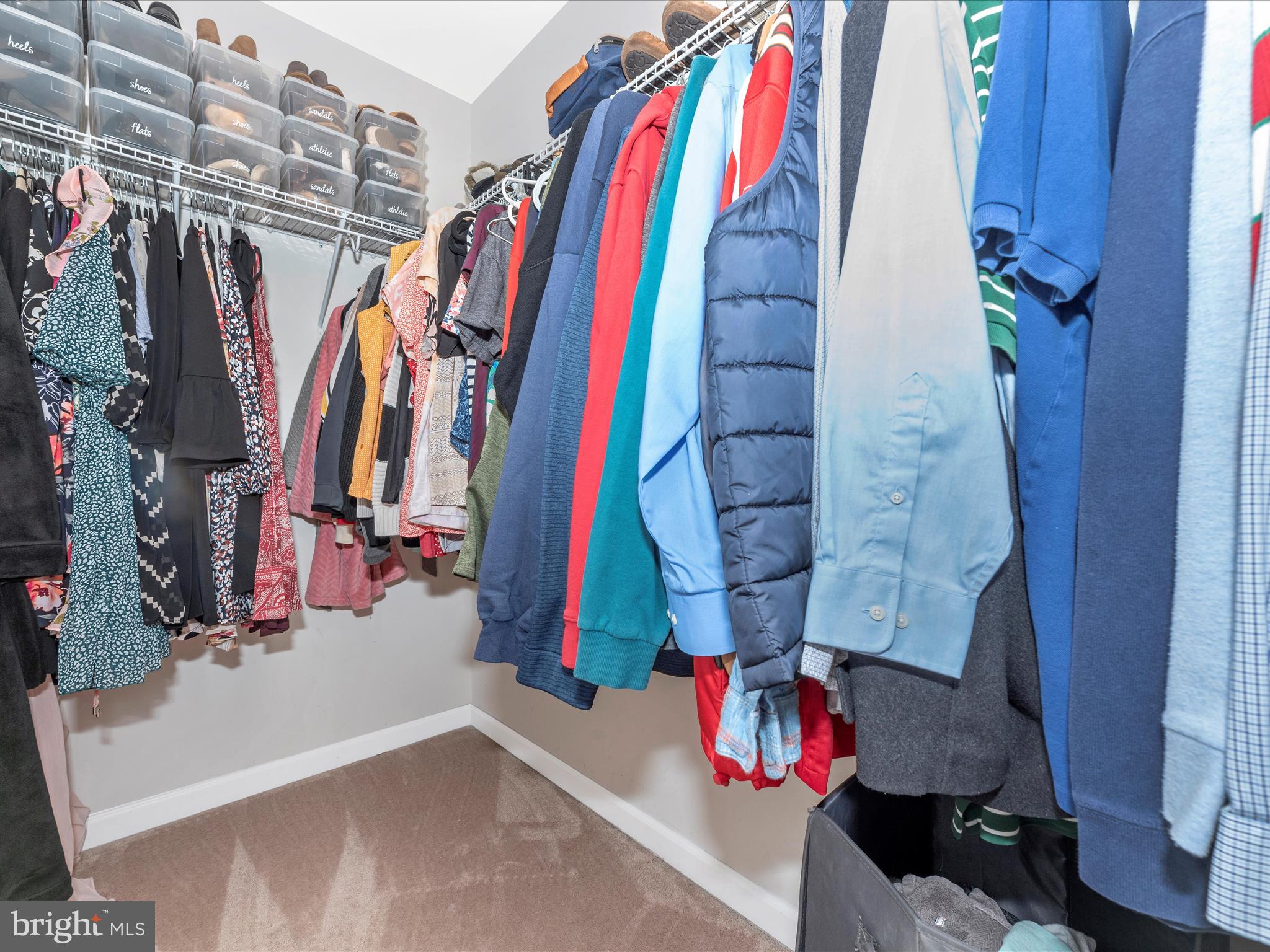 SPRING RIDGE - Residential