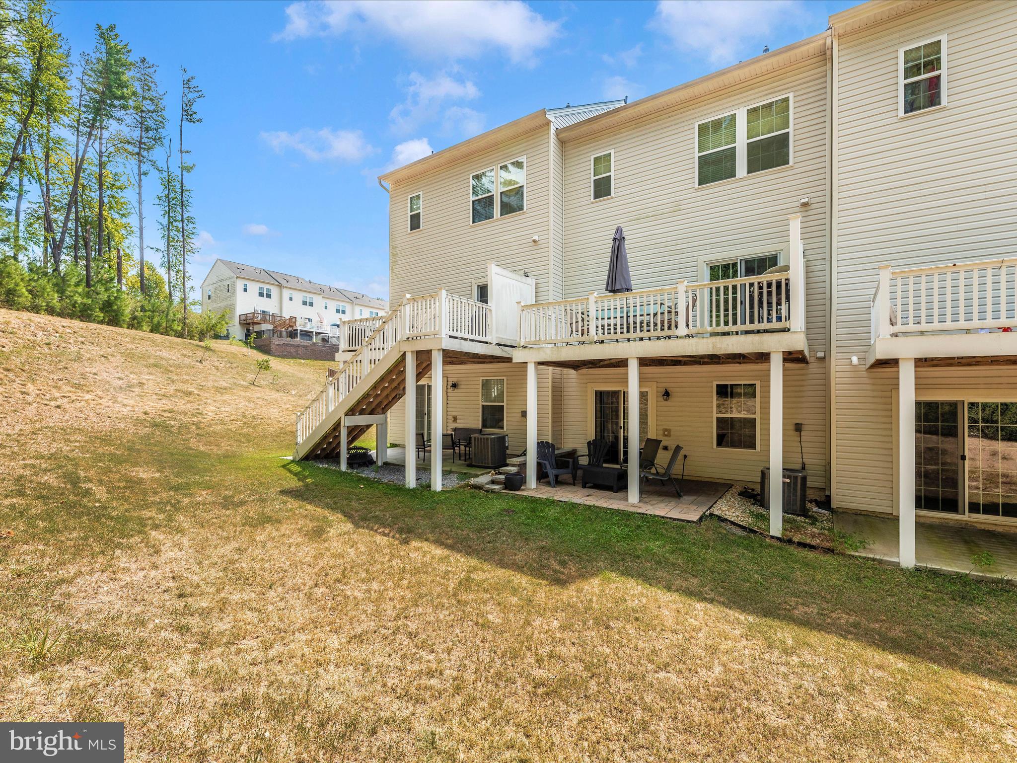 SPRING RIDGE - Residential