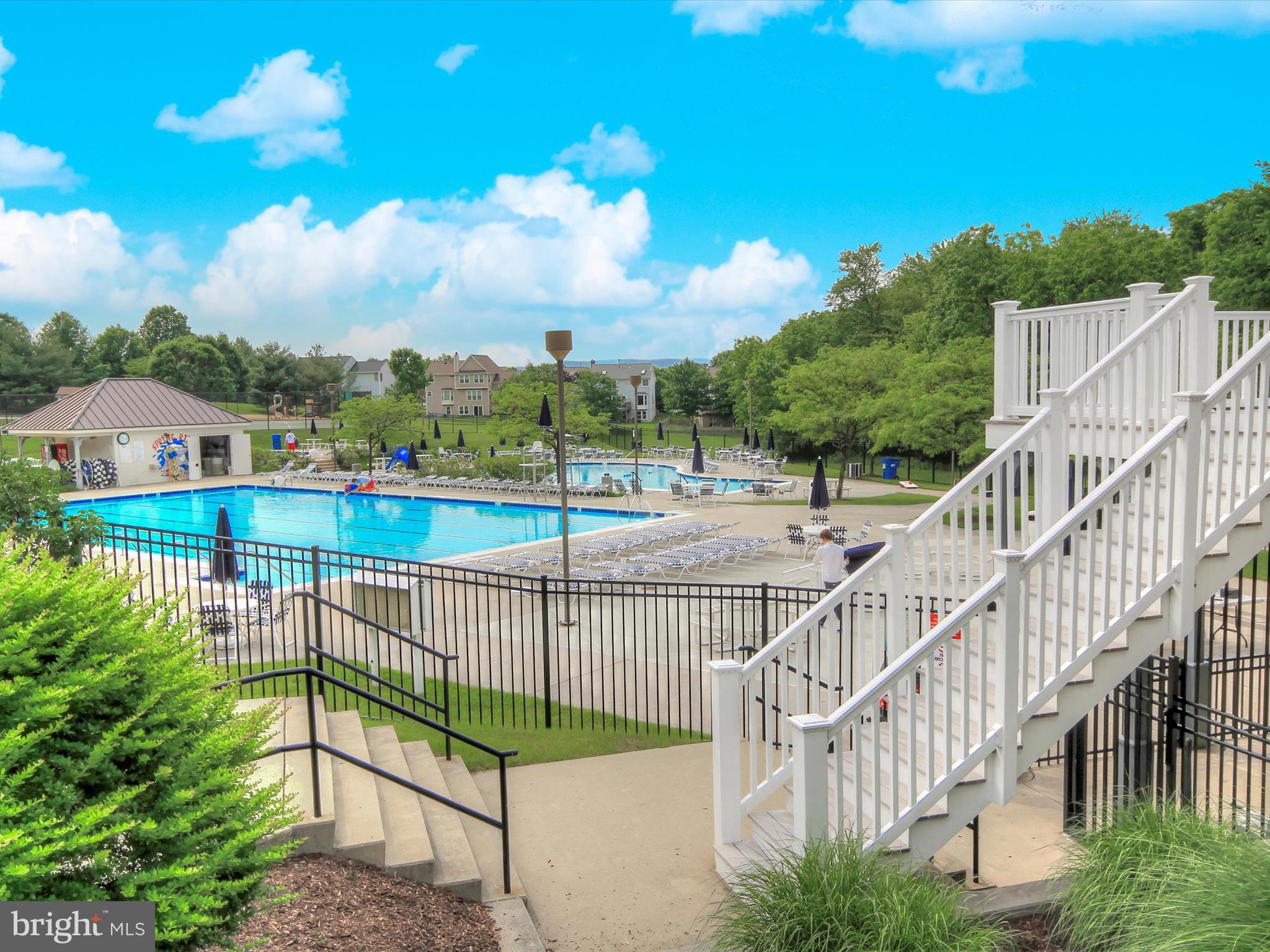 SPRING RIDGE - Residential