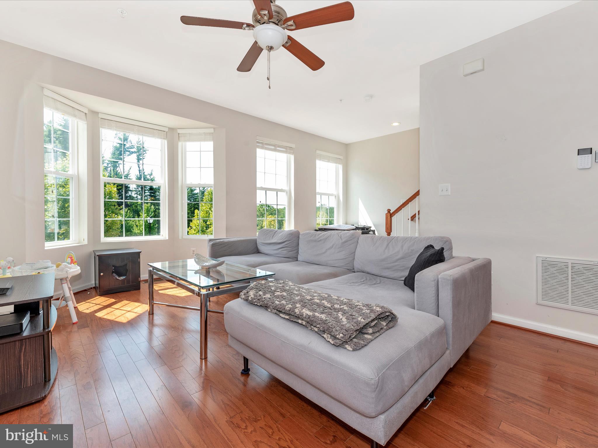 SPRING RIDGE - Residential