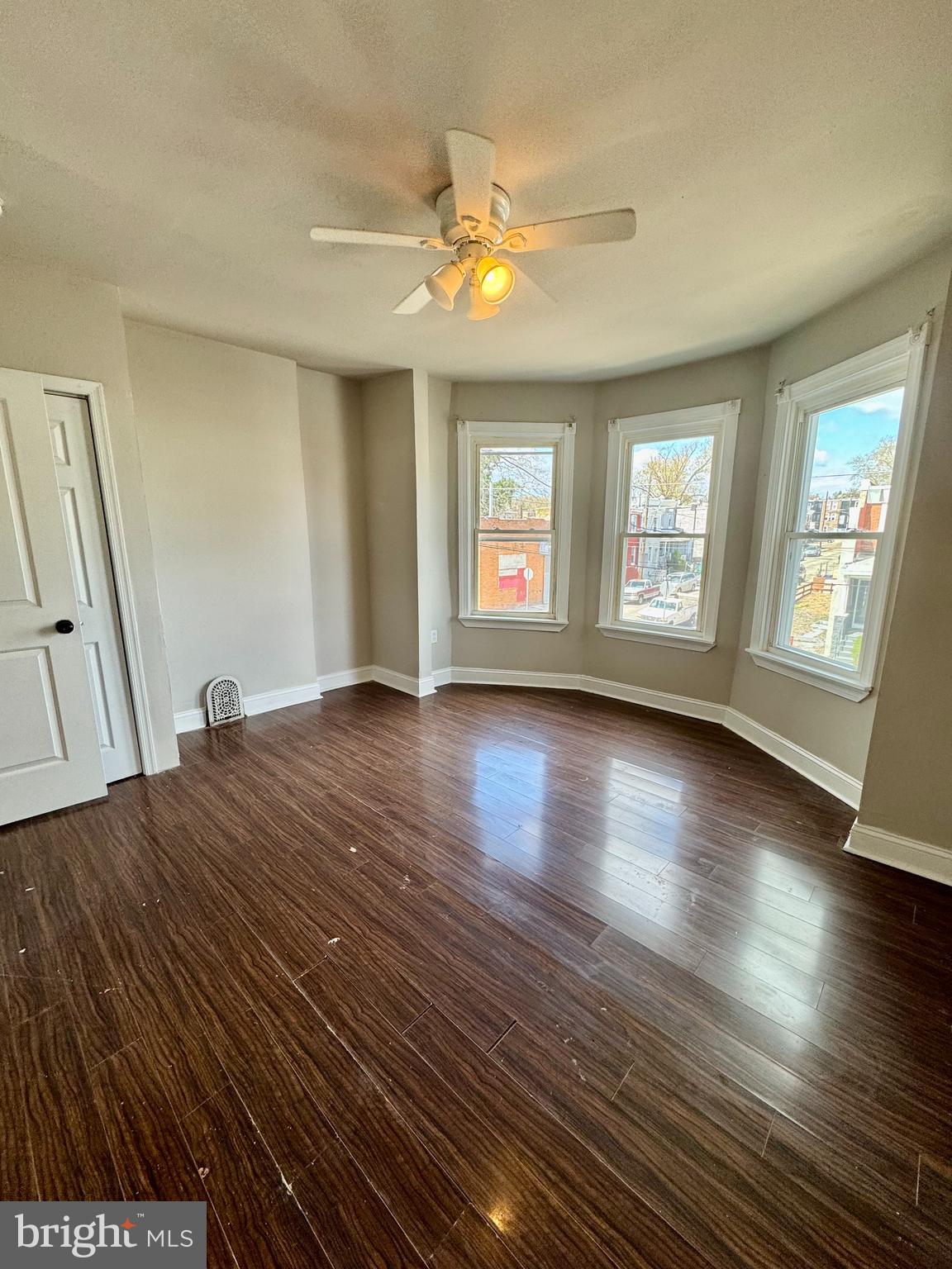 CARROLL PARK - Residential Lease