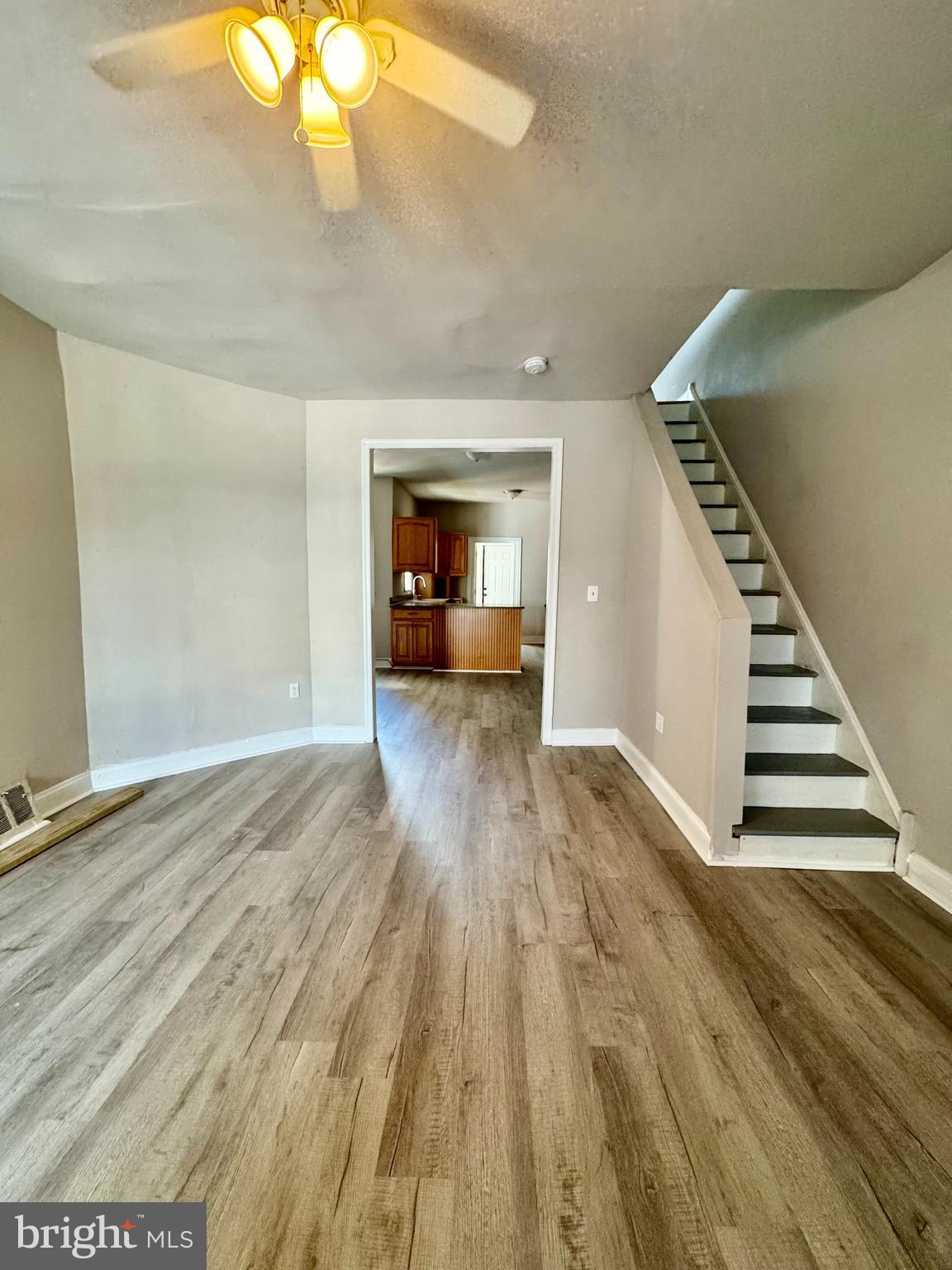 CARROLL PARK - Residential Lease