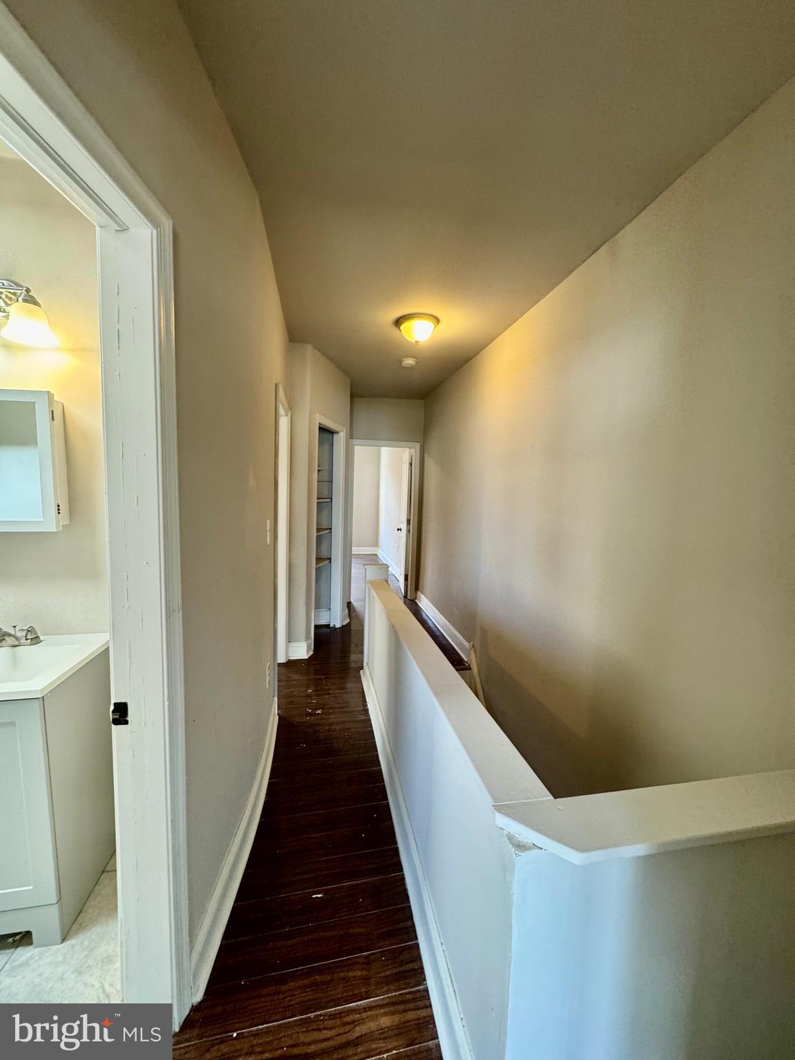 CARROLL PARK - Residential Lease