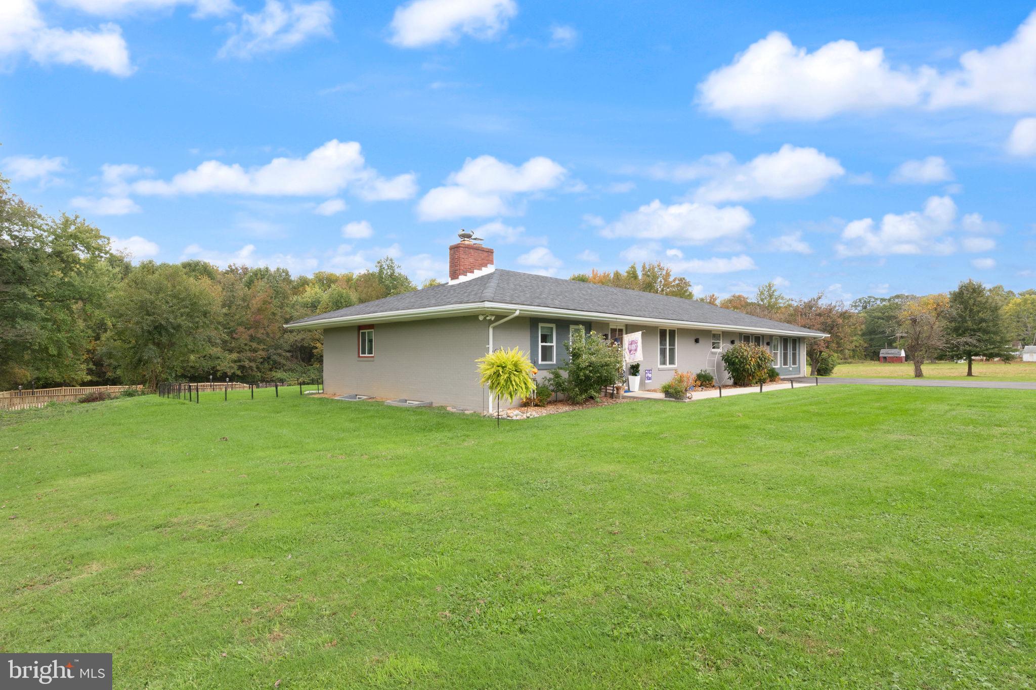 216 HIOBS LANE
