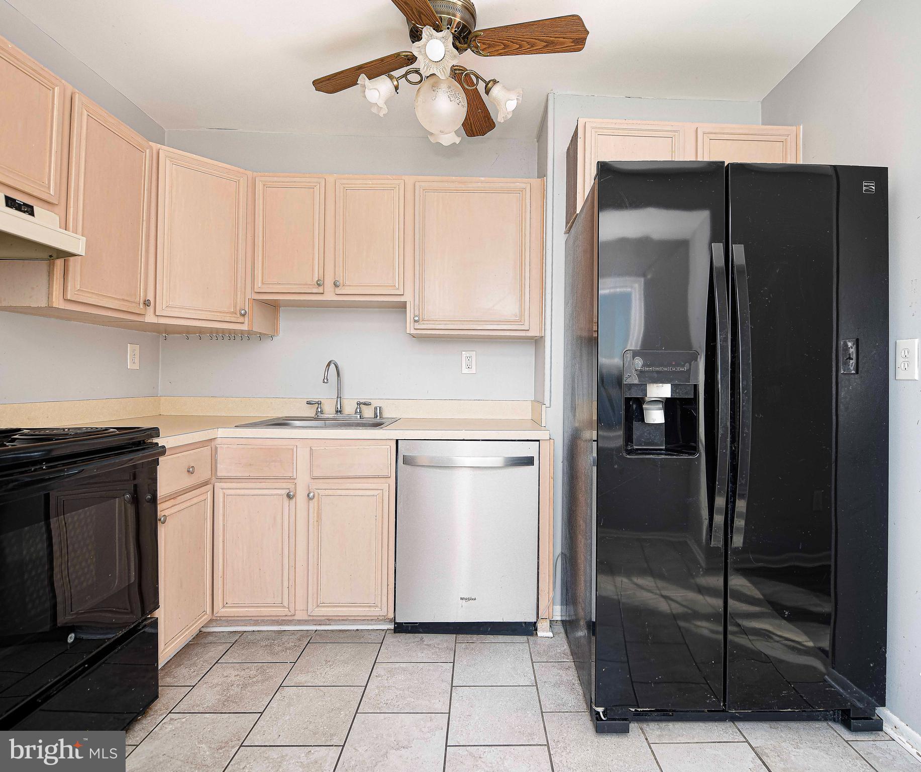 CAPE ST CLAIRE - Residential