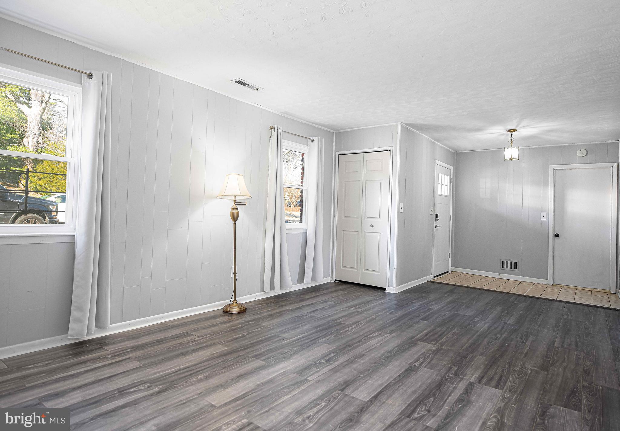 CAPE ST CLAIRE - Residential