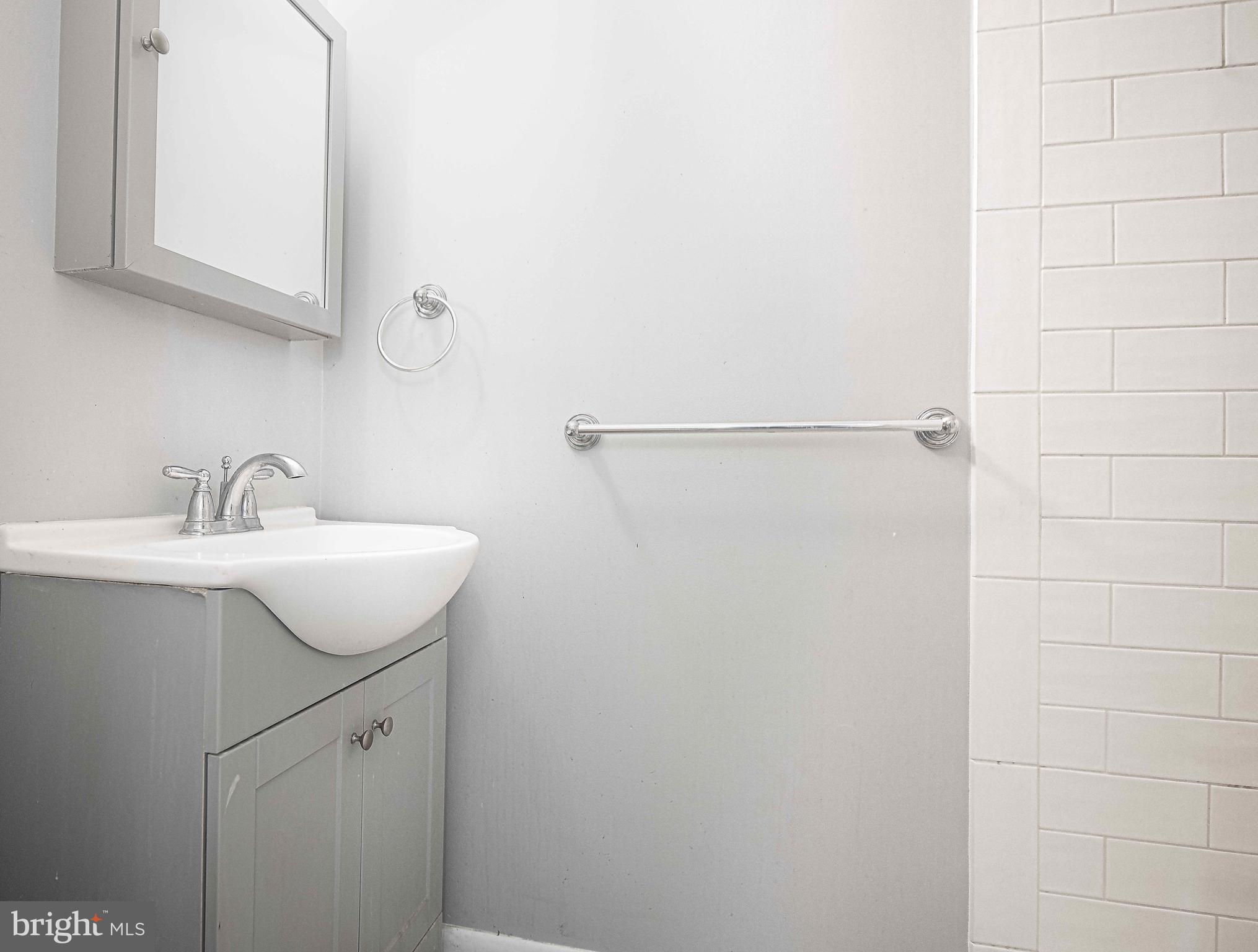 CAPE ST CLAIRE - Residential