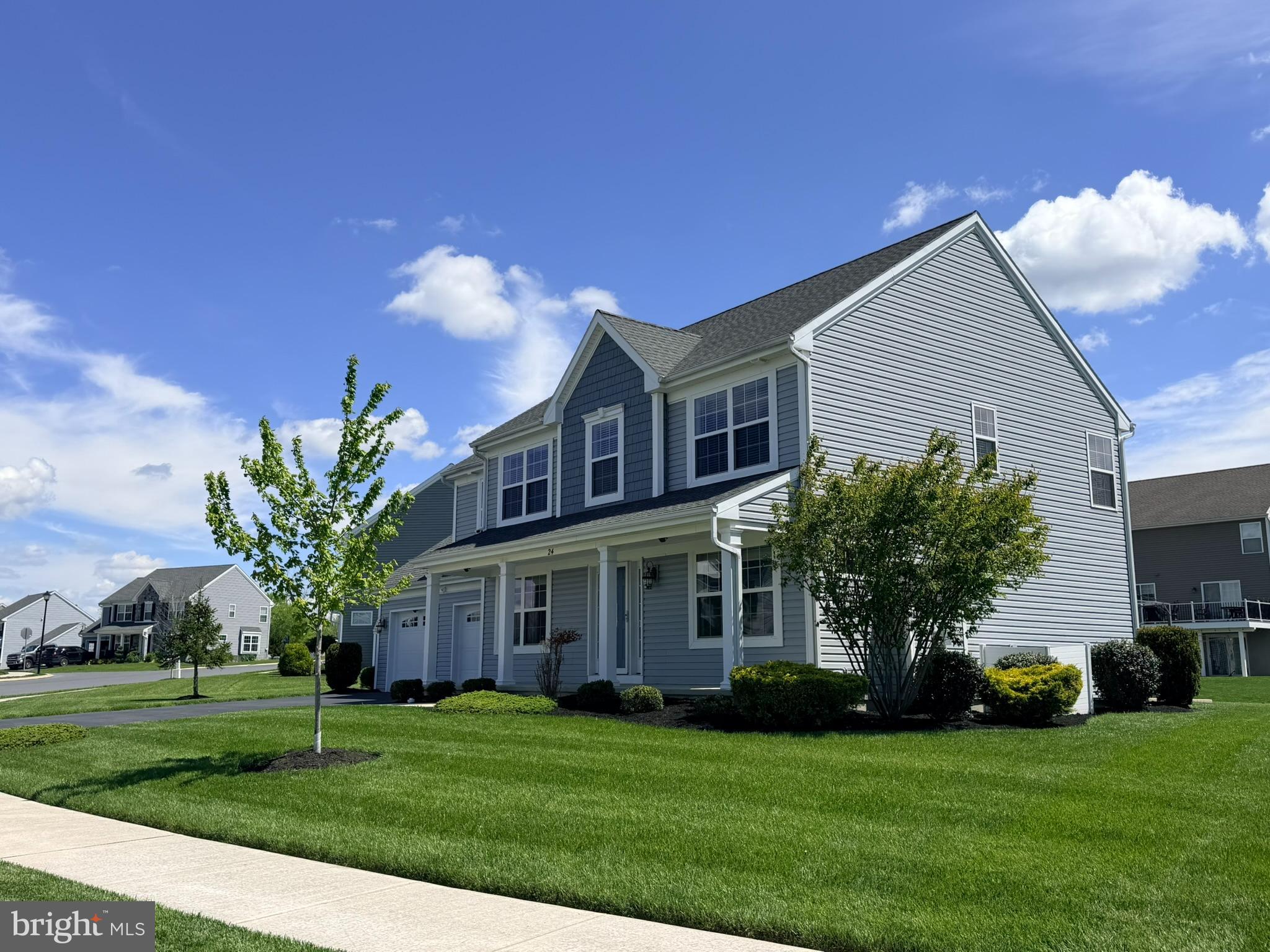 24 AMBER LANE