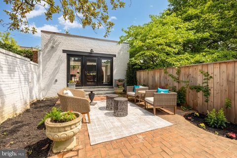 3255 O STREET NW WASHINGTON DC 20007