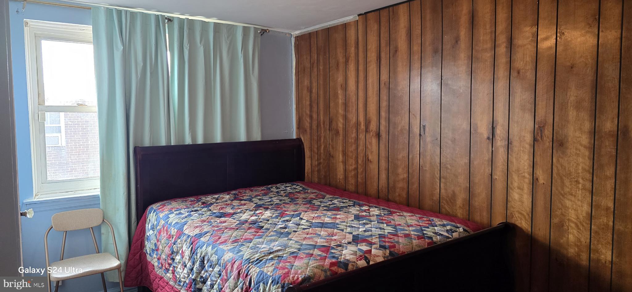 LAWNCREST - Residential