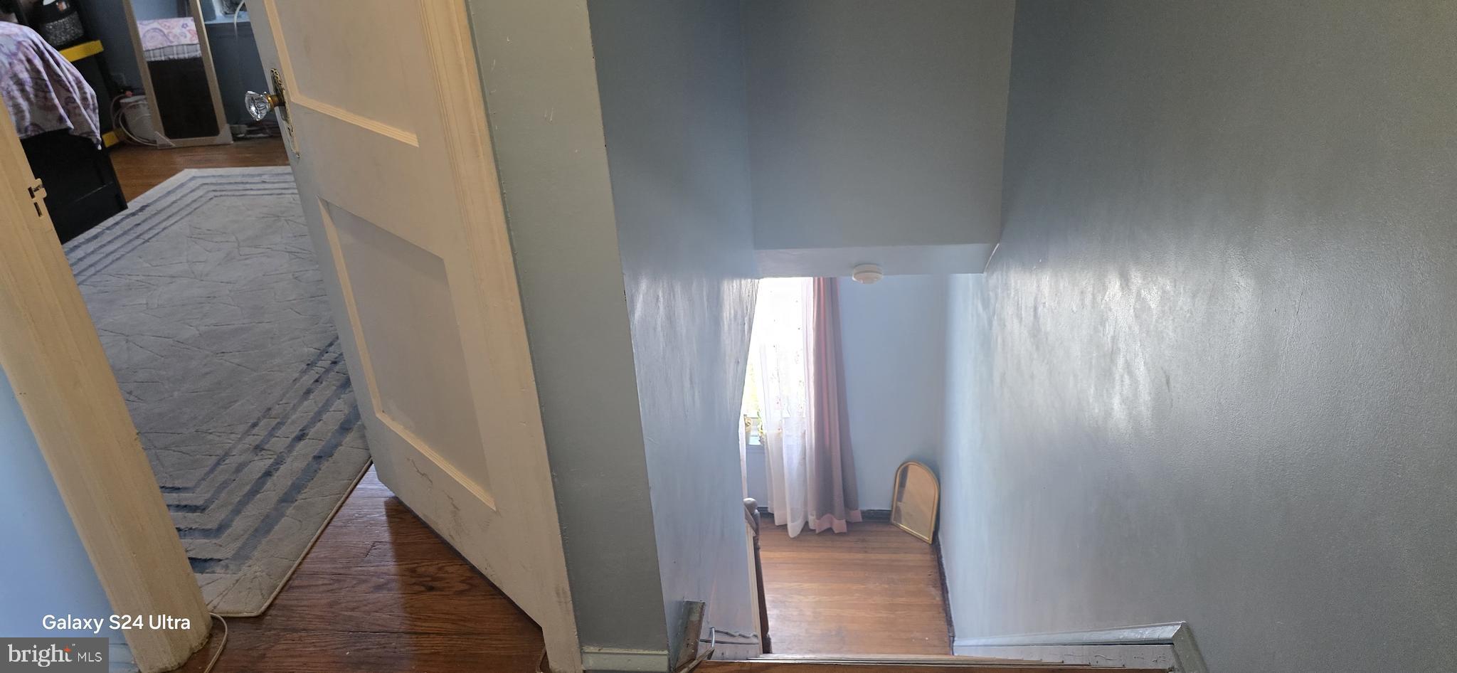 LAWNCREST - Residential