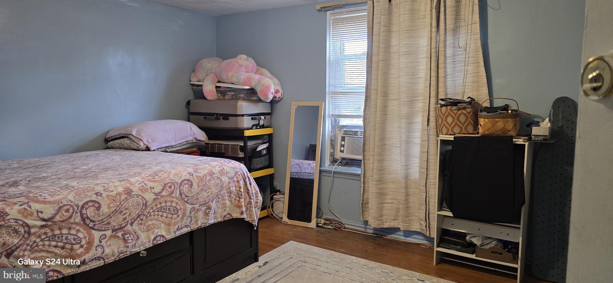 LAWNCREST - Residential