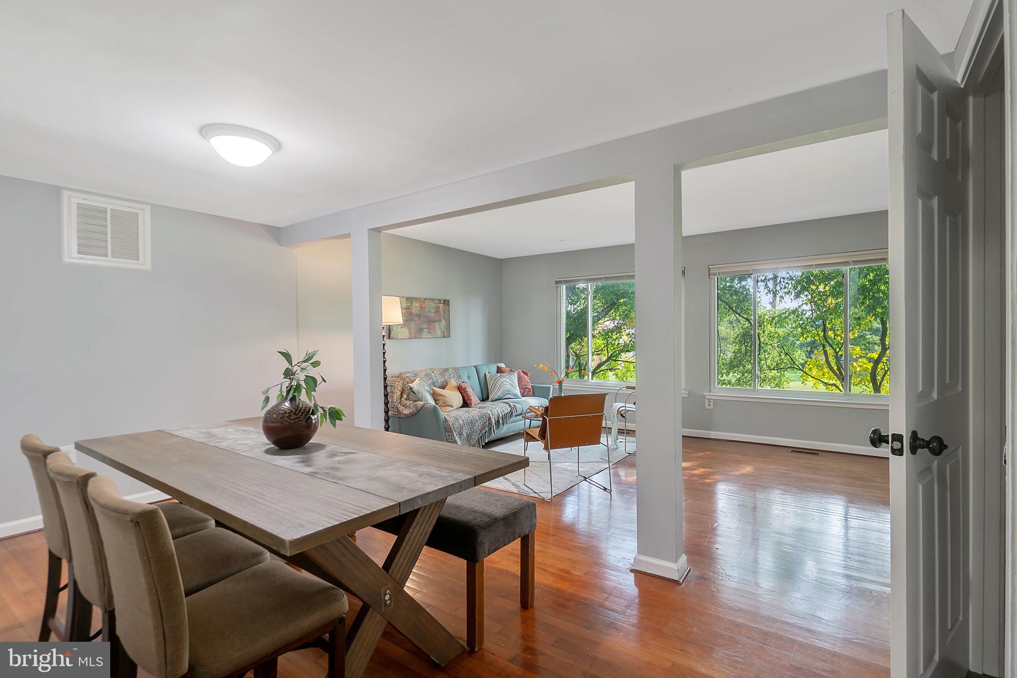 CROMWELL STATION - Residential