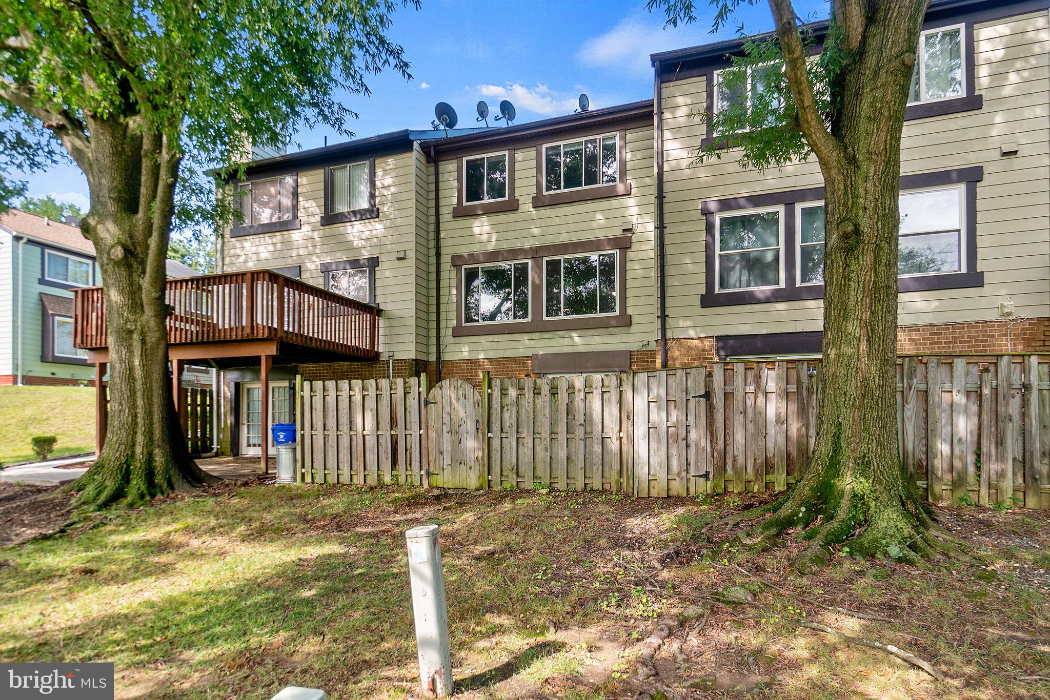 CROMWELL STATION - Residential