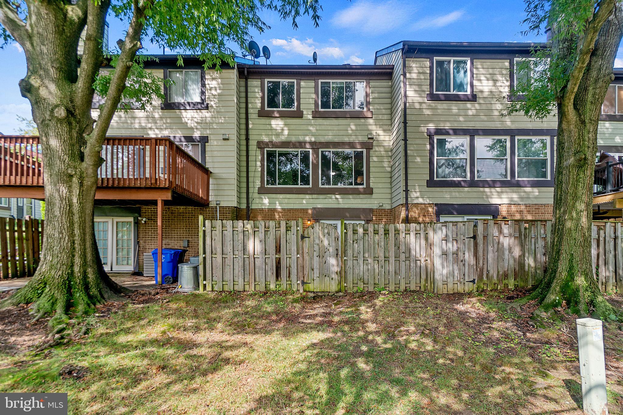 CROMWELL STATION - Residential