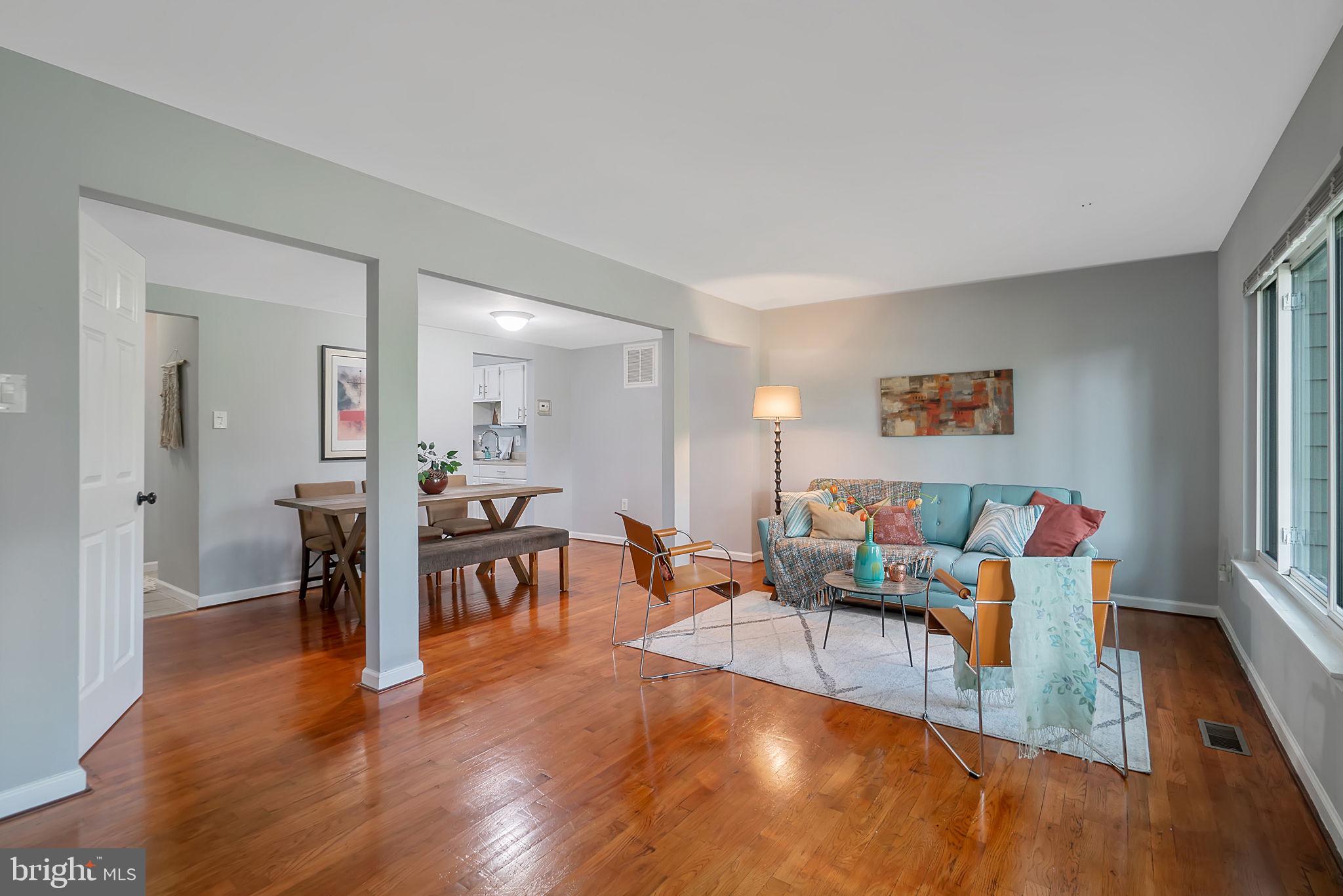 CROMWELL STATION - Residential