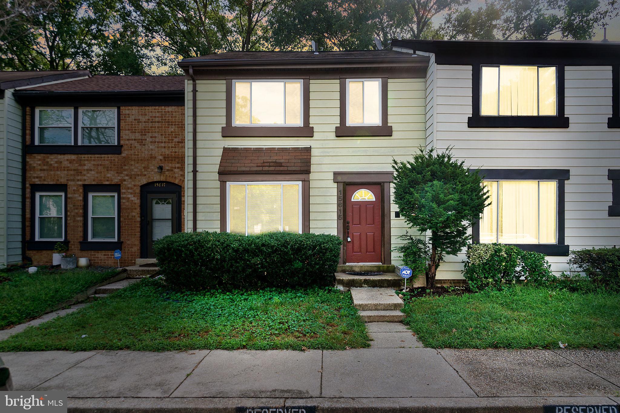 CROMWELL STATION - Residential