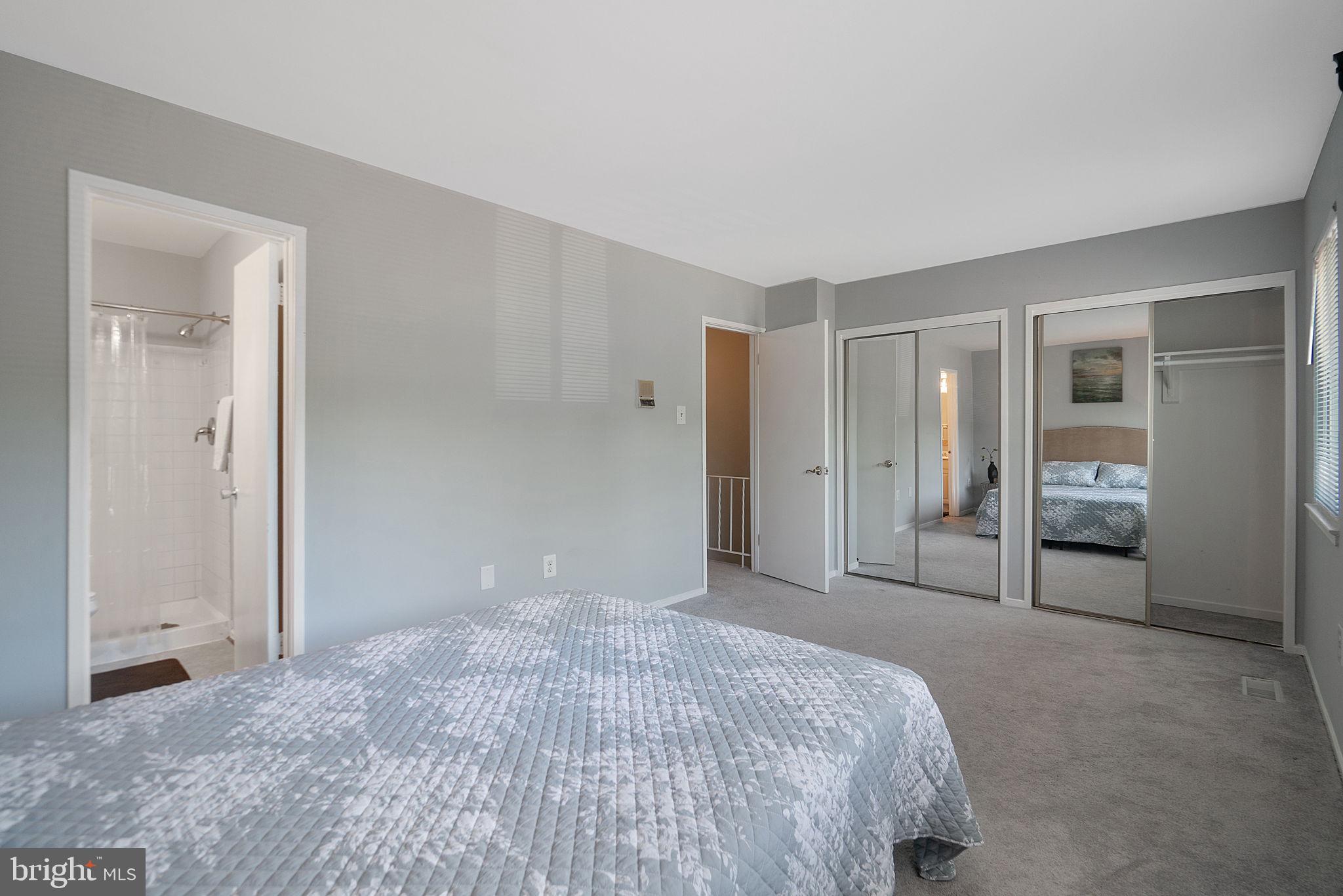 CROMWELL STATION - Residential