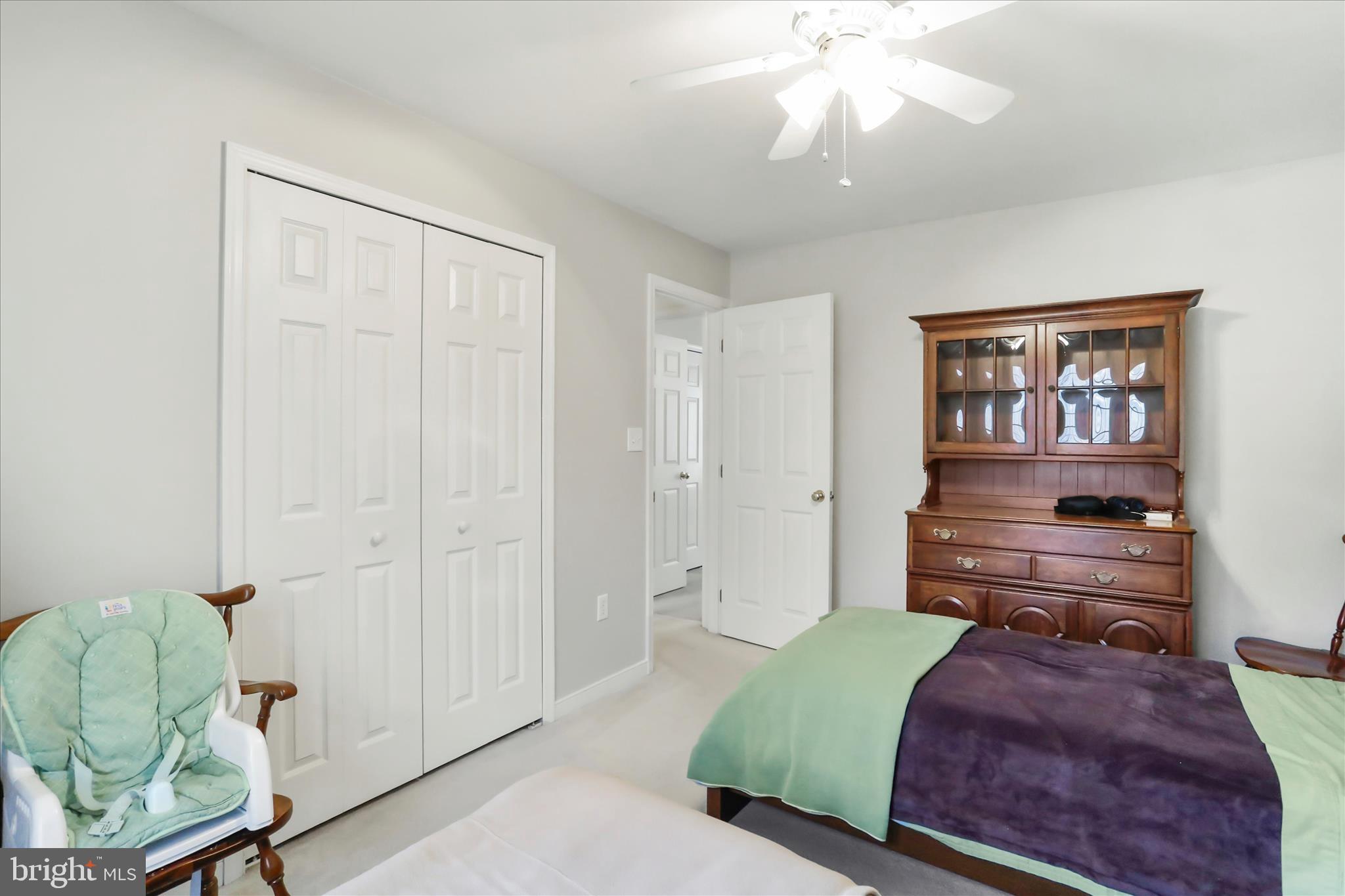 COLONIAL PARK EAST - Residential