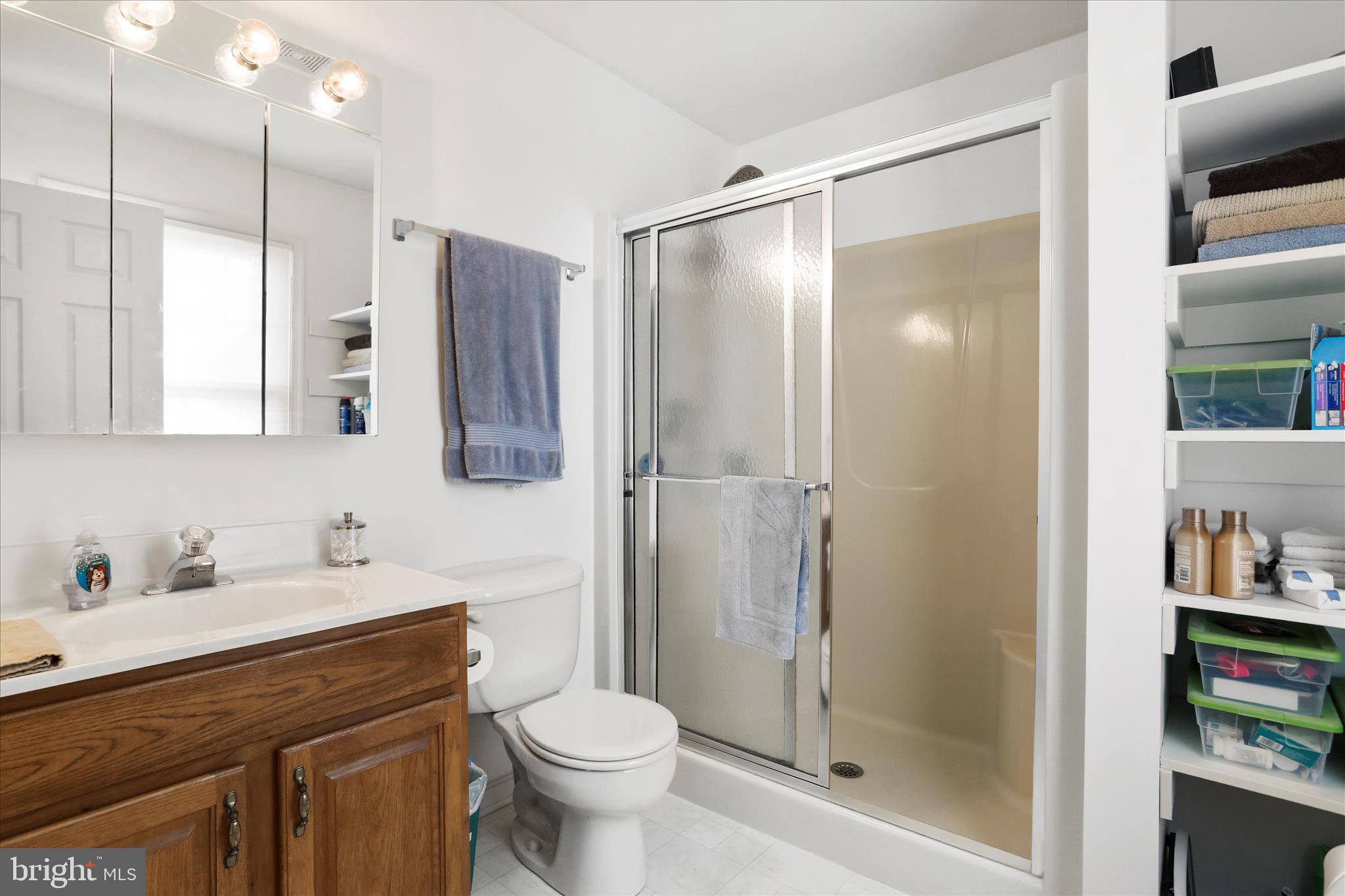 COLONIAL PARK EAST - Residential