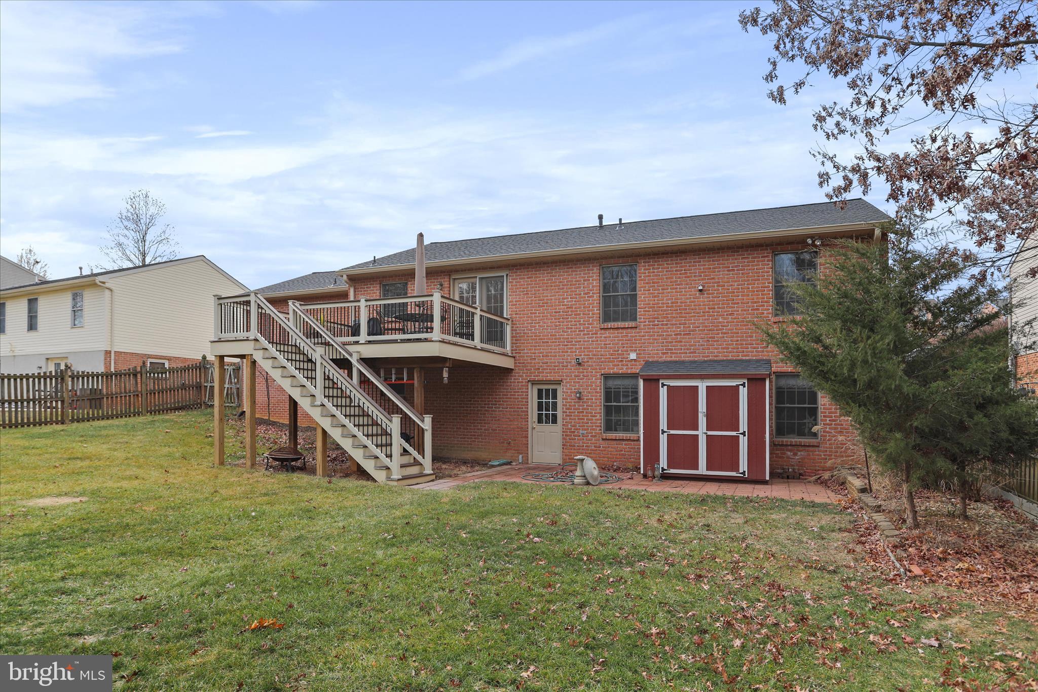 COLONIAL PARK EAST - Residential