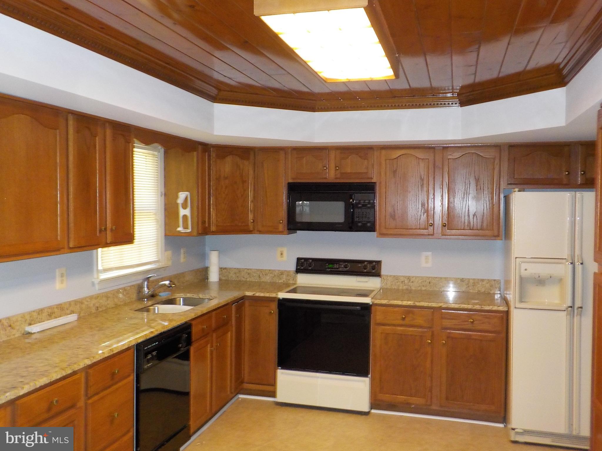 LAKE OF THE WOODS - Residential