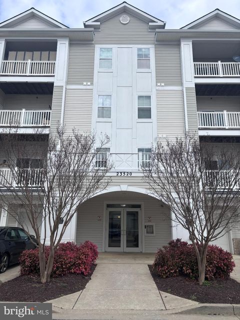 Property photo of 23520 F D R Boulevard 305, California, MD 20619