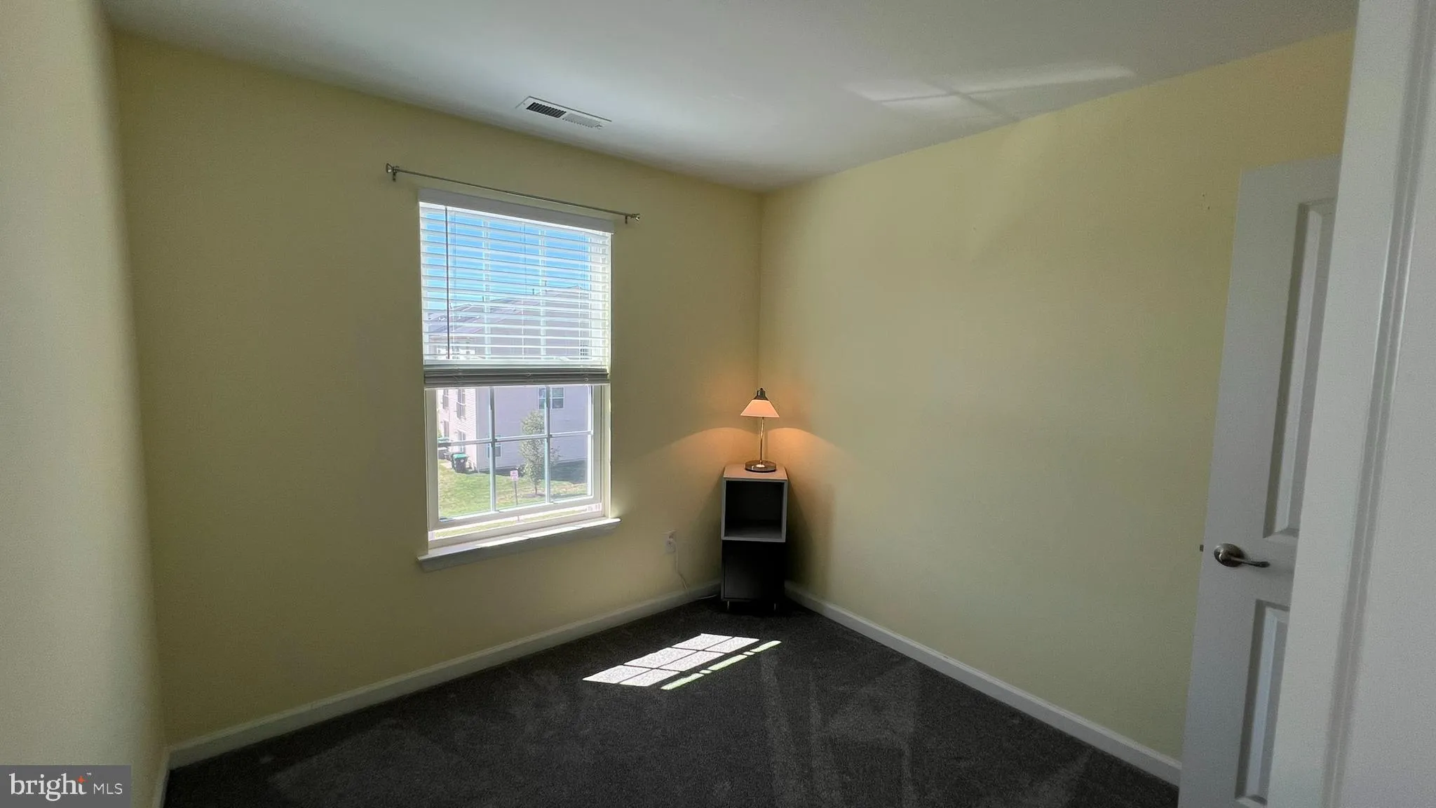 Sicklerville, New Jersey 08081, United States, 3 Bedrooms Bedrooms, ,3 BathroomsBathrooms,Residential,Pending,196903