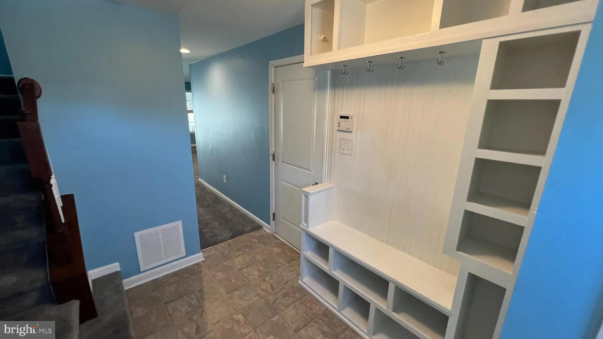 Sicklerville, New Jersey 08081, United States, 3 Bedrooms Bedrooms, ,3 BathroomsBathrooms,Residential,Pending,196903