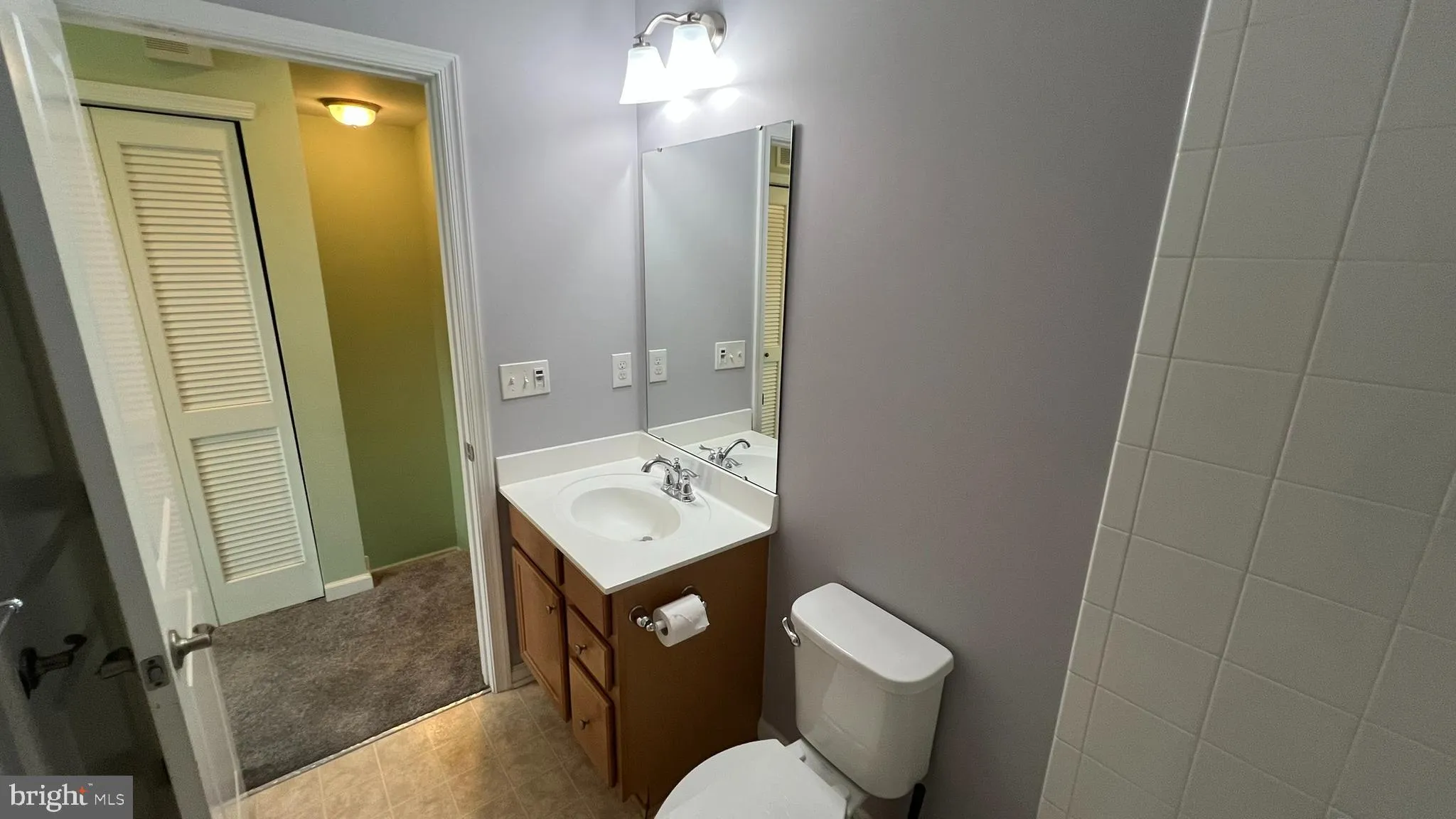 Sicklerville, New Jersey 08081, United States, 3 Bedrooms Bedrooms, ,3 BathroomsBathrooms,Residential,Pending,196903