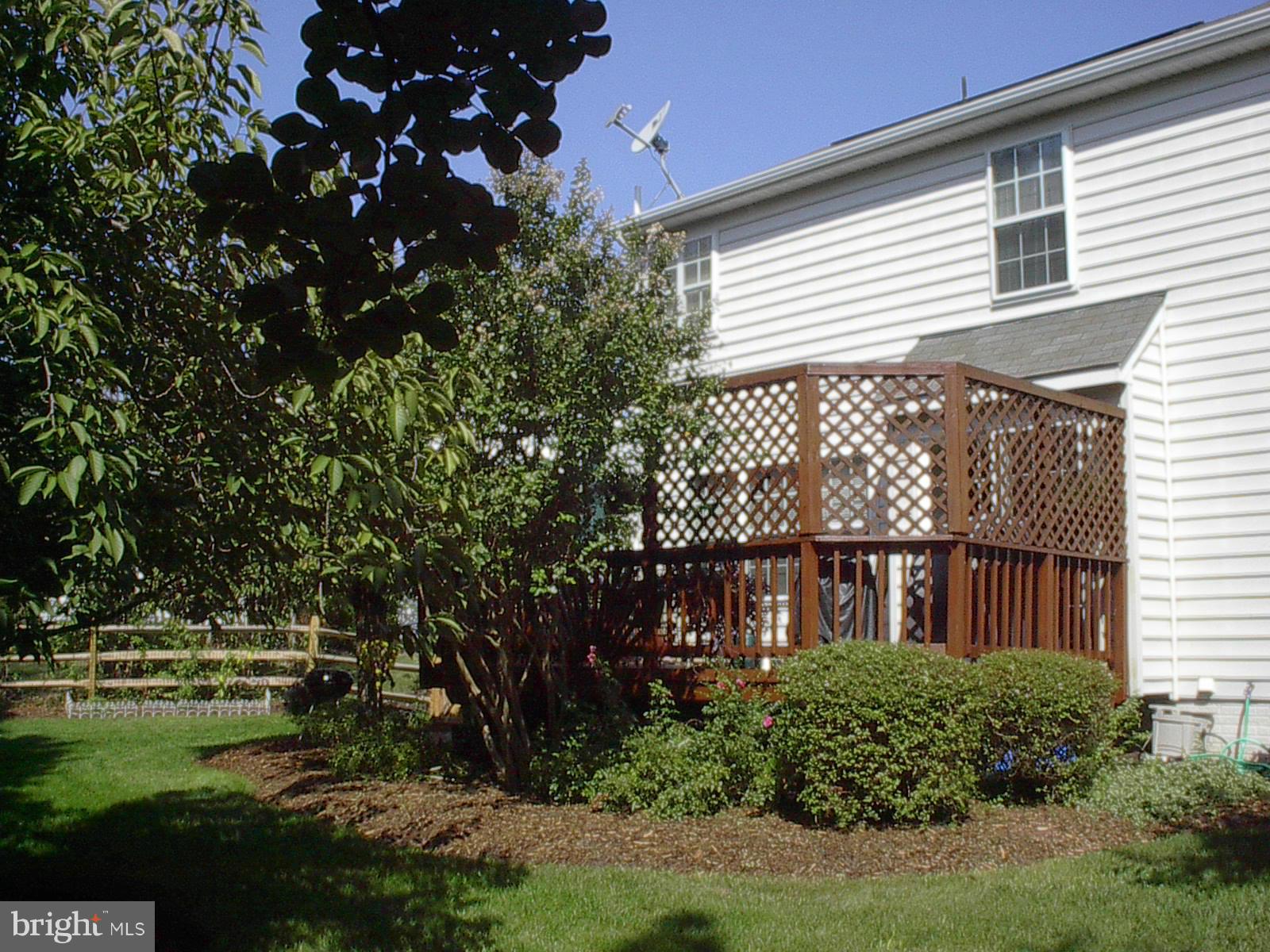 WELLINGTON/CLOVERHILL - Residential