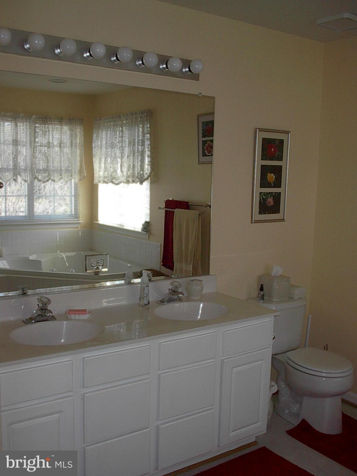 WELLINGTON/CLOVERHILL - Residential