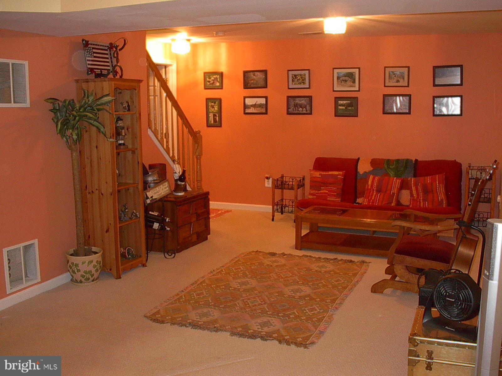 WELLINGTON/CLOVERHILL - Residential