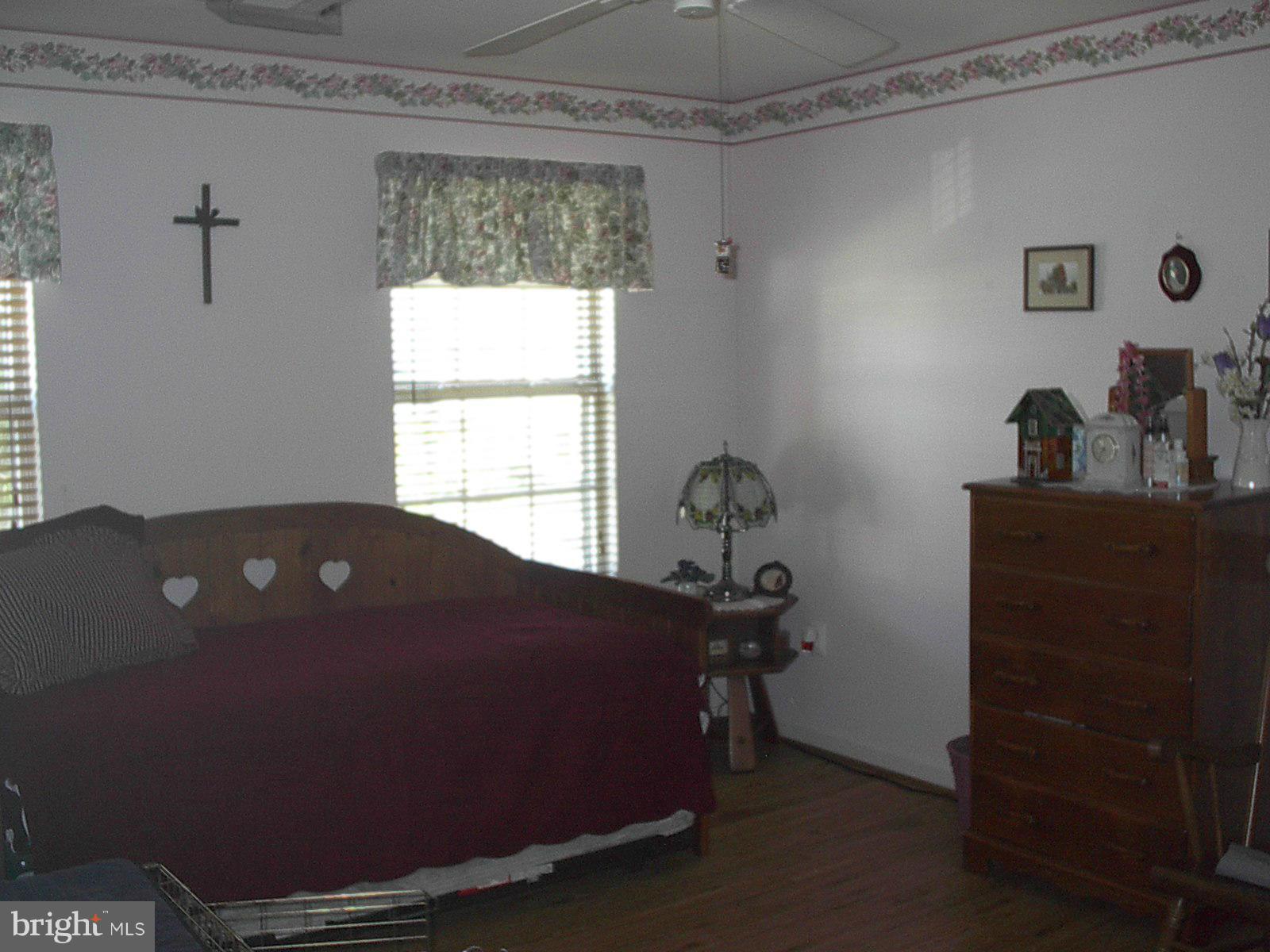 WELLINGTON/CLOVERHILL - Residential