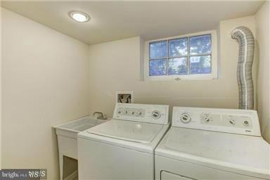 CHEVY CHASE - Residential Lease