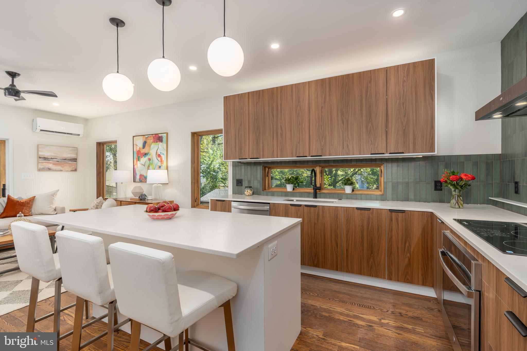 HOMEWOOD - Residential