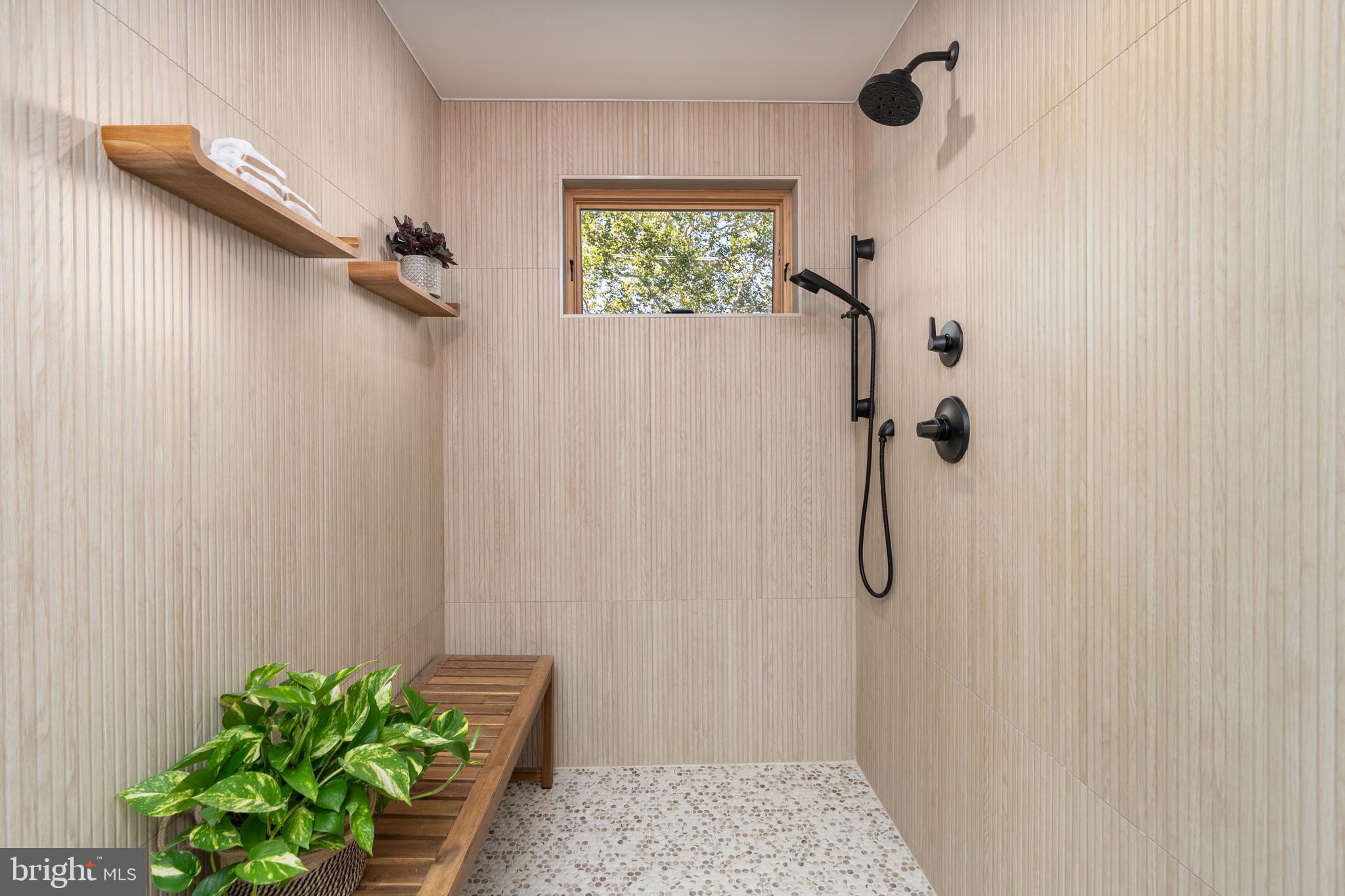 HOMEWOOD - Residential