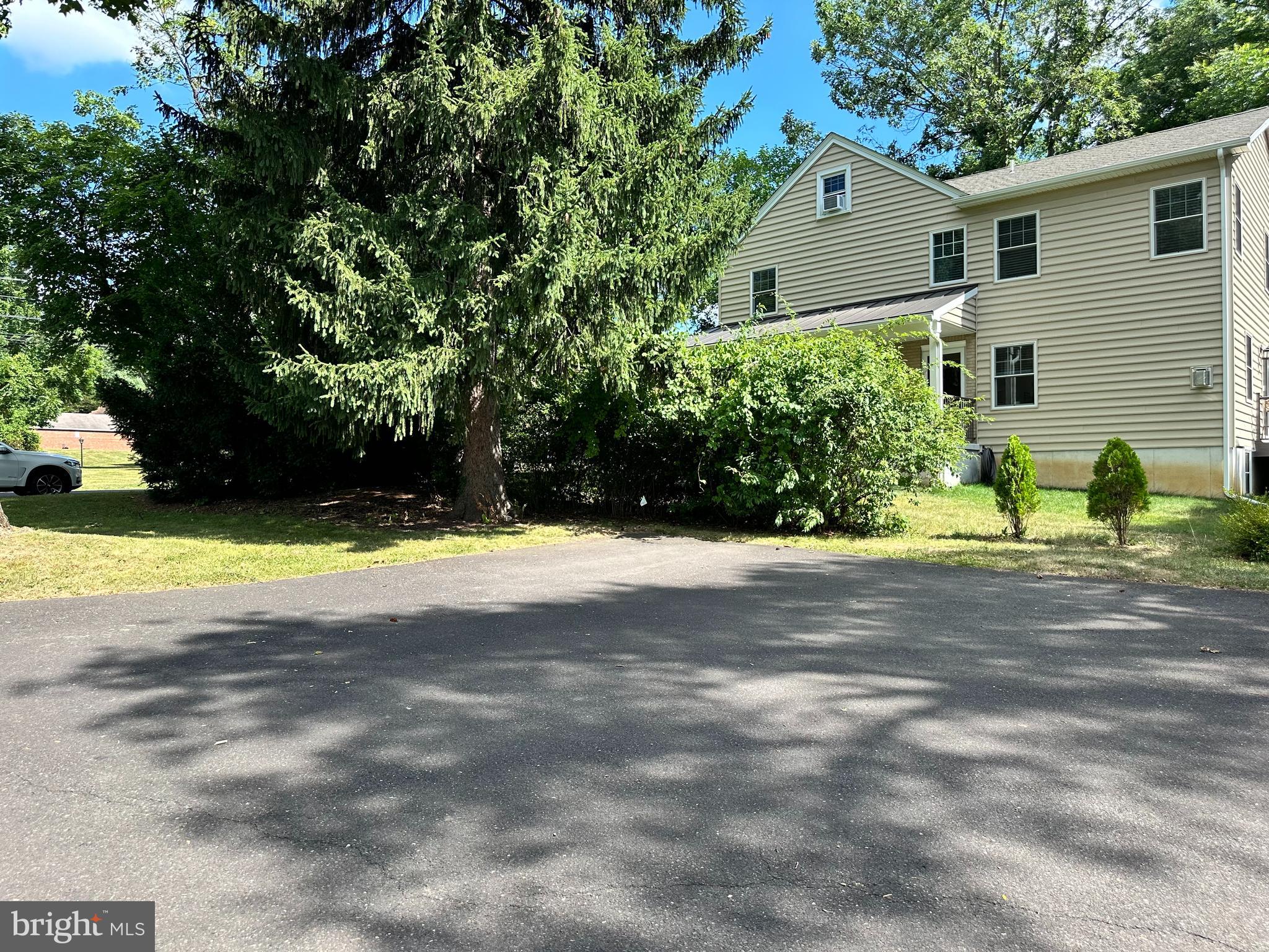 DOYLESTOWN BORO - Residential Lease