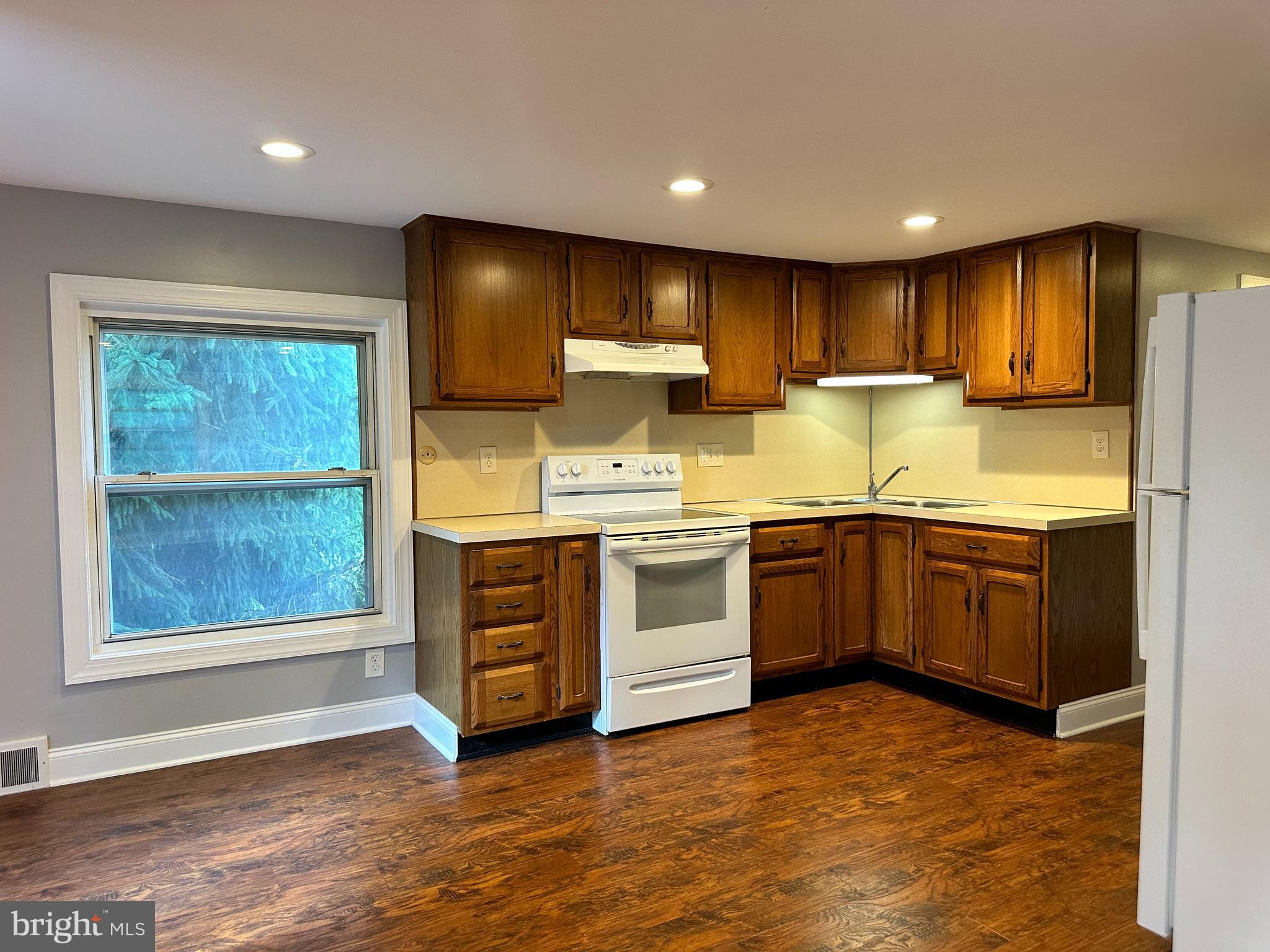 DOYLESTOWN BORO - Residential Lease