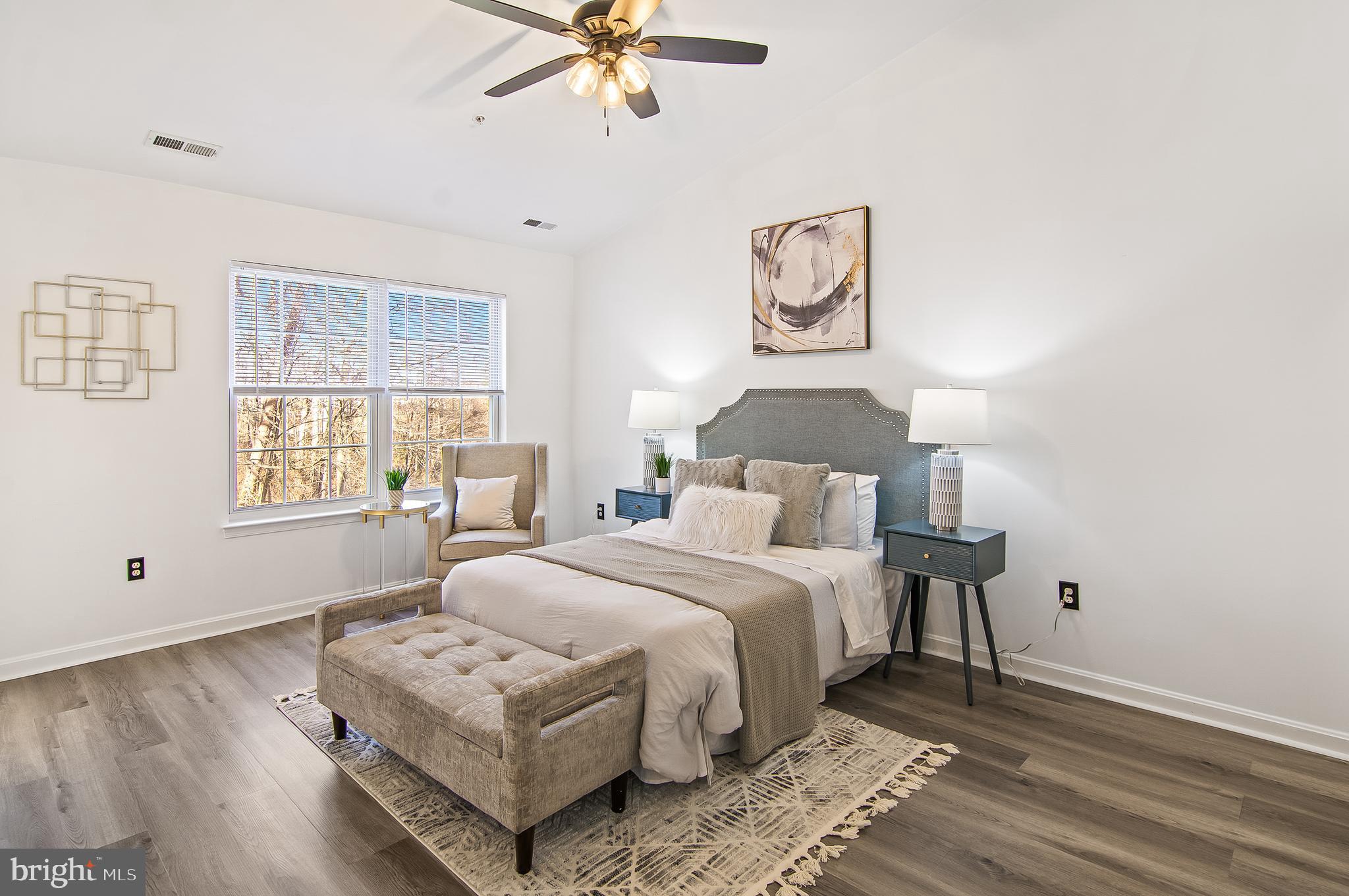 PINEY ORCHARD - Residential