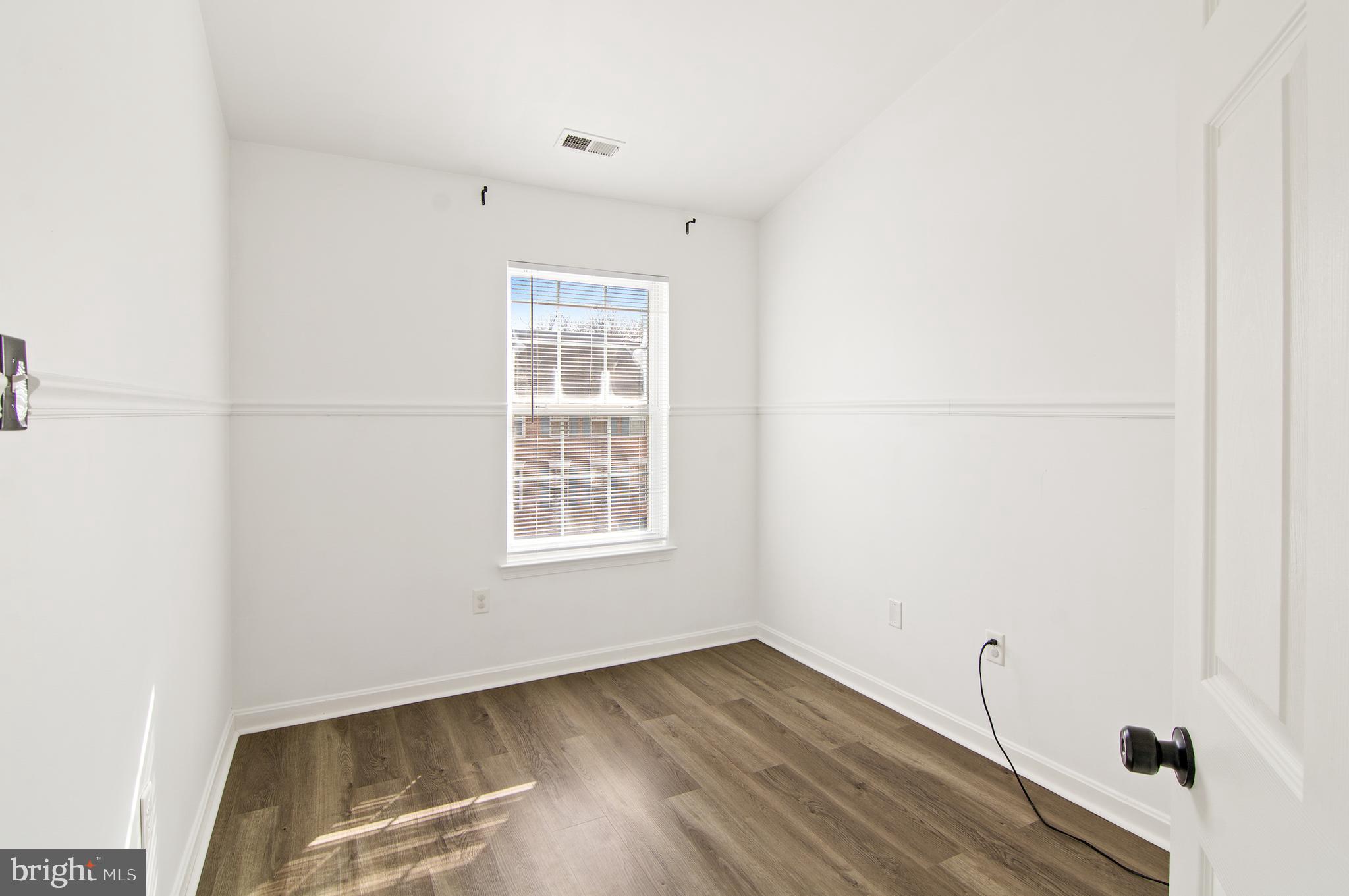 PINEY ORCHARD - Residential