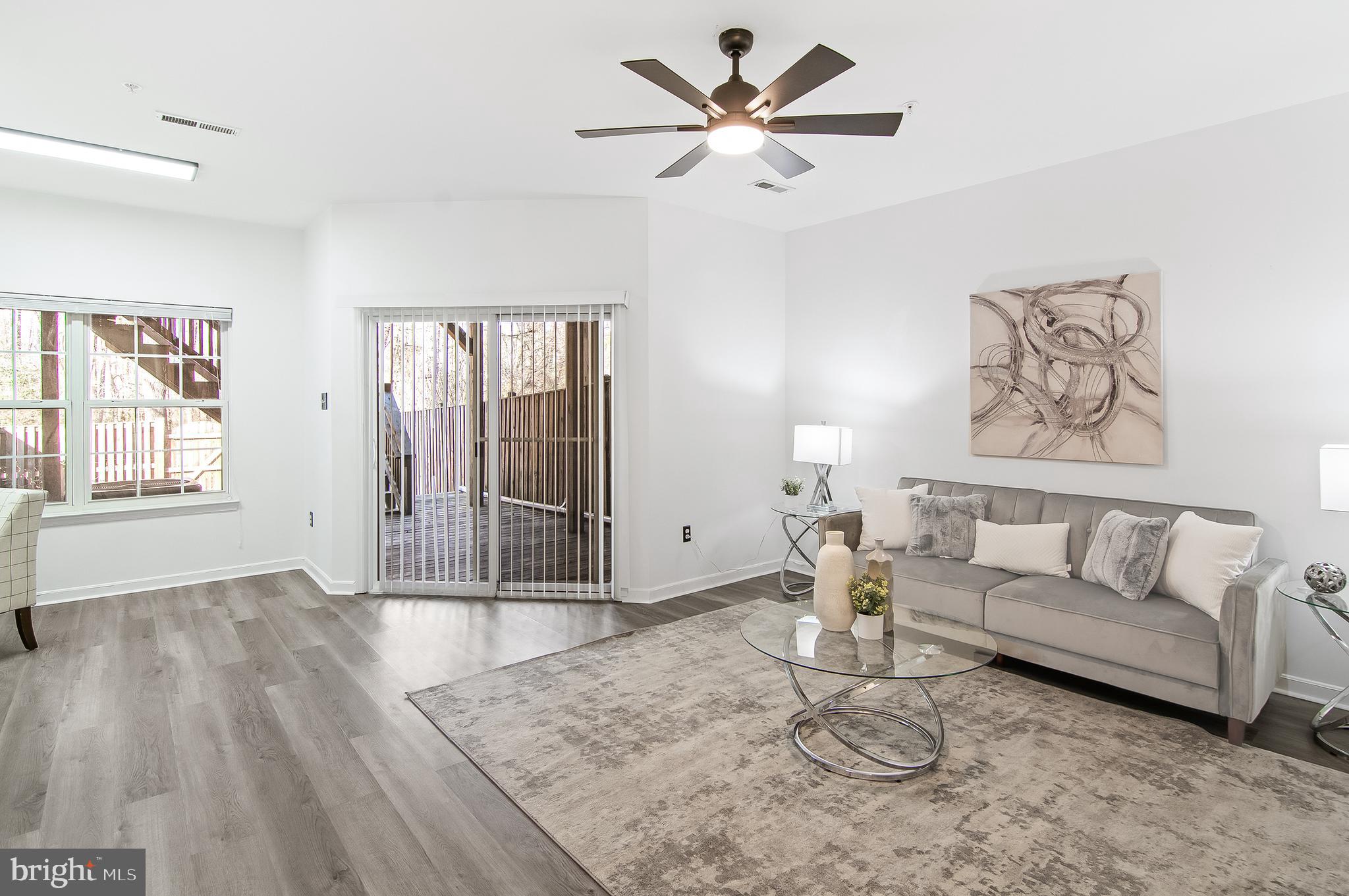 PINEY ORCHARD - Residential