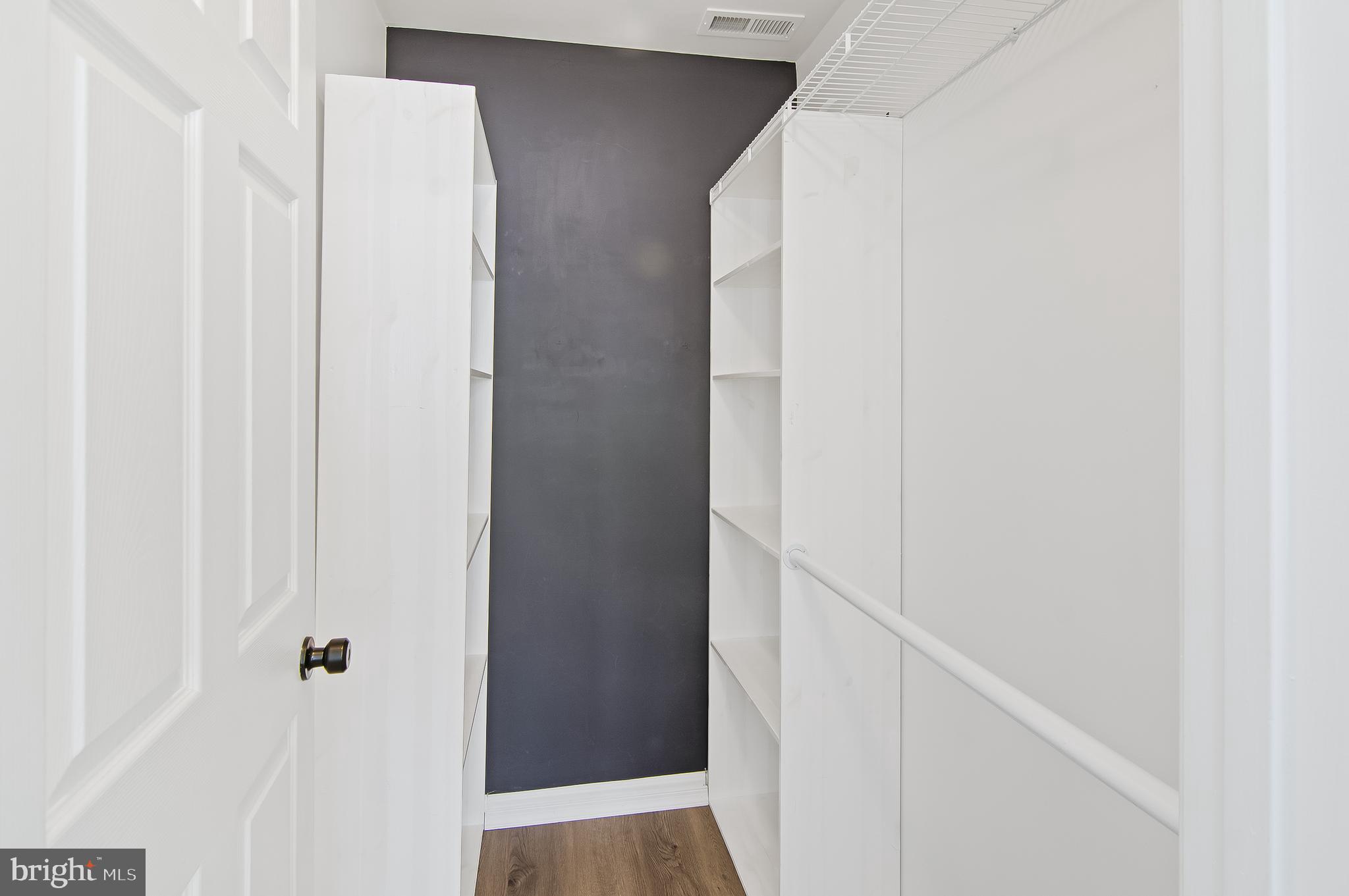 PINEY ORCHARD - Residential