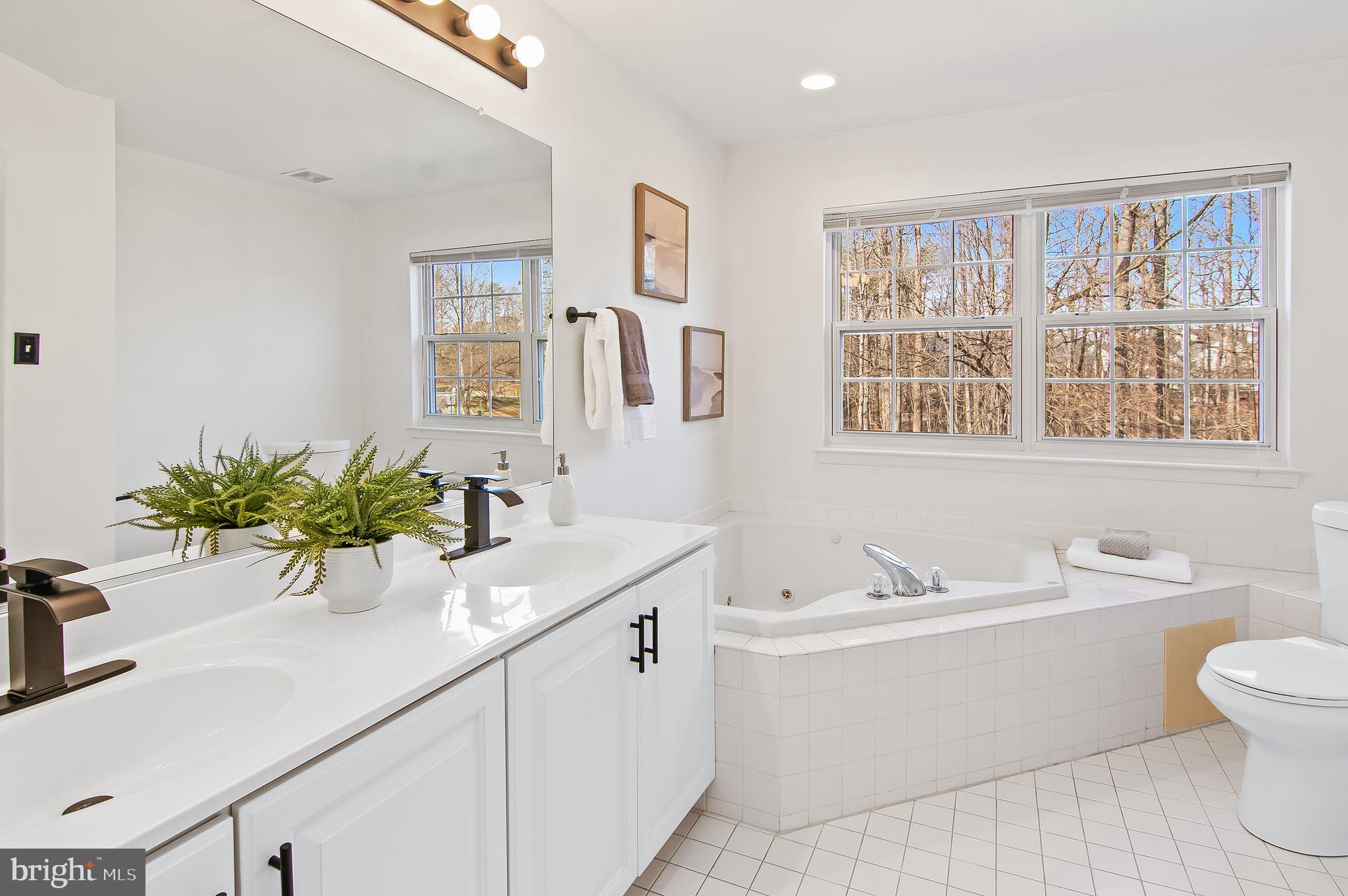 PINEY ORCHARD - Residential